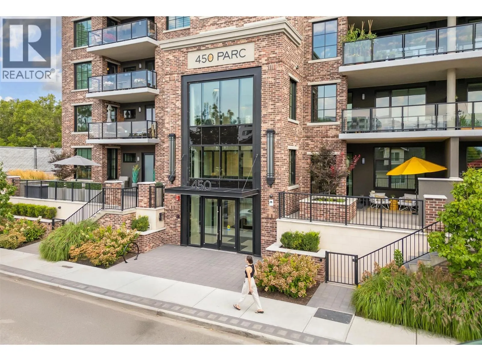 450 Groves Avenue Unit# 102