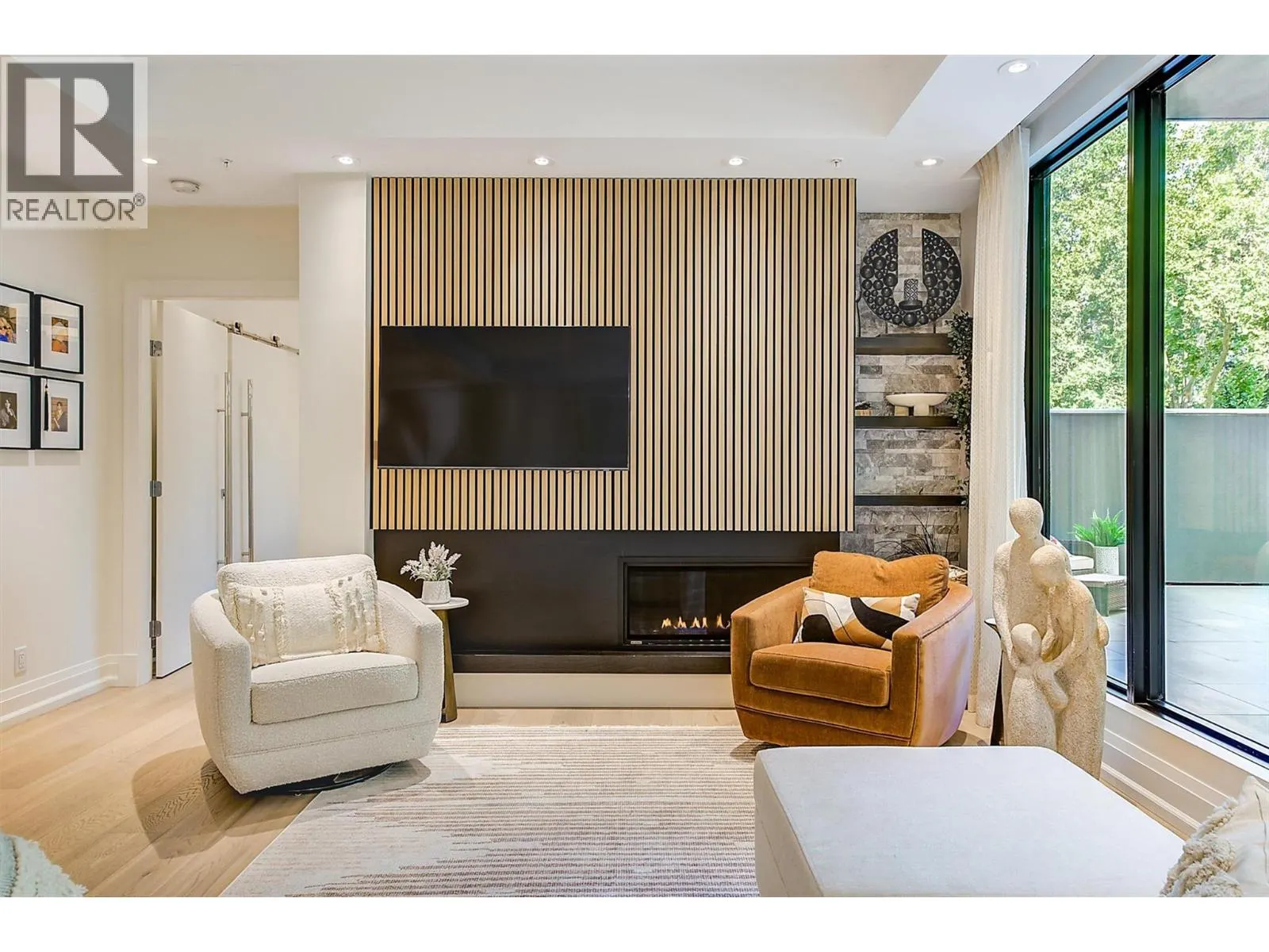 450 Groves Avenue Unit# 102