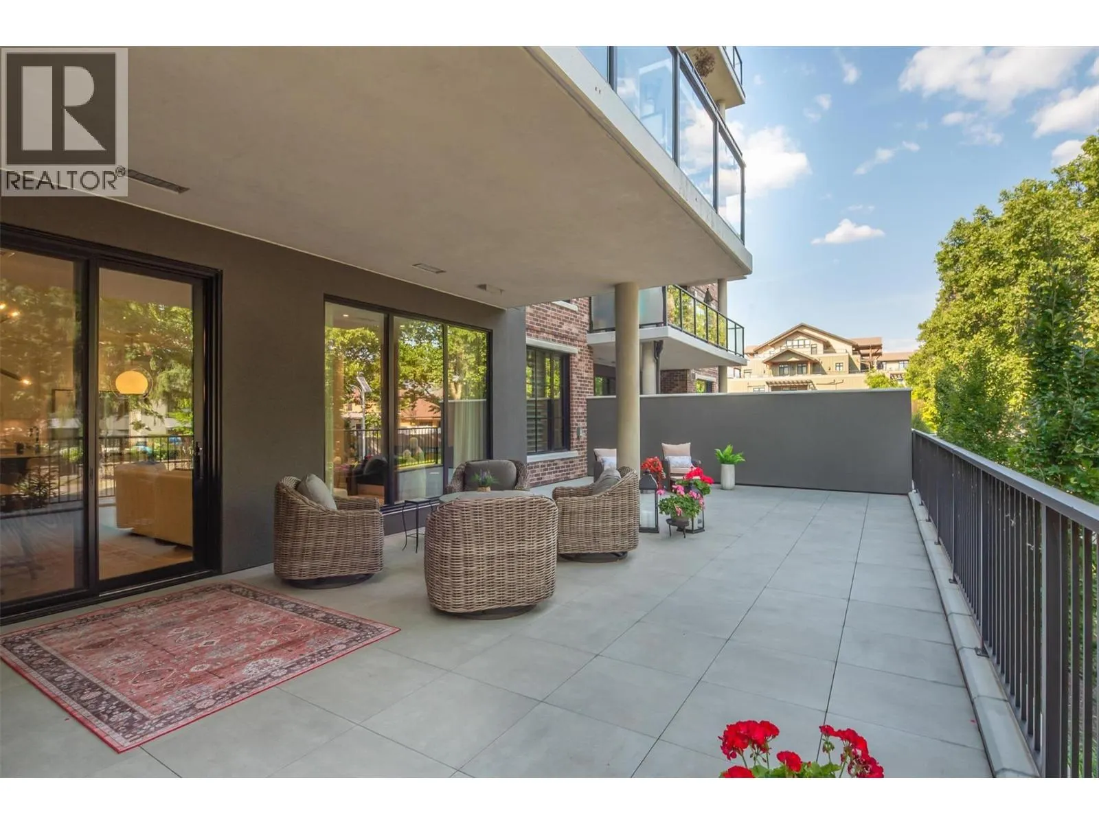 450 Groves Avenue Unit# 102