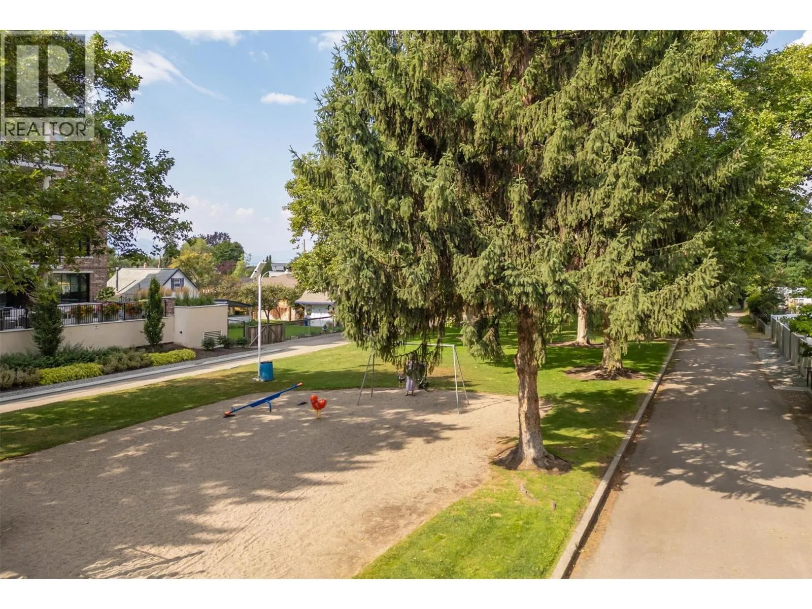 450 Groves Avenue Unit# 102