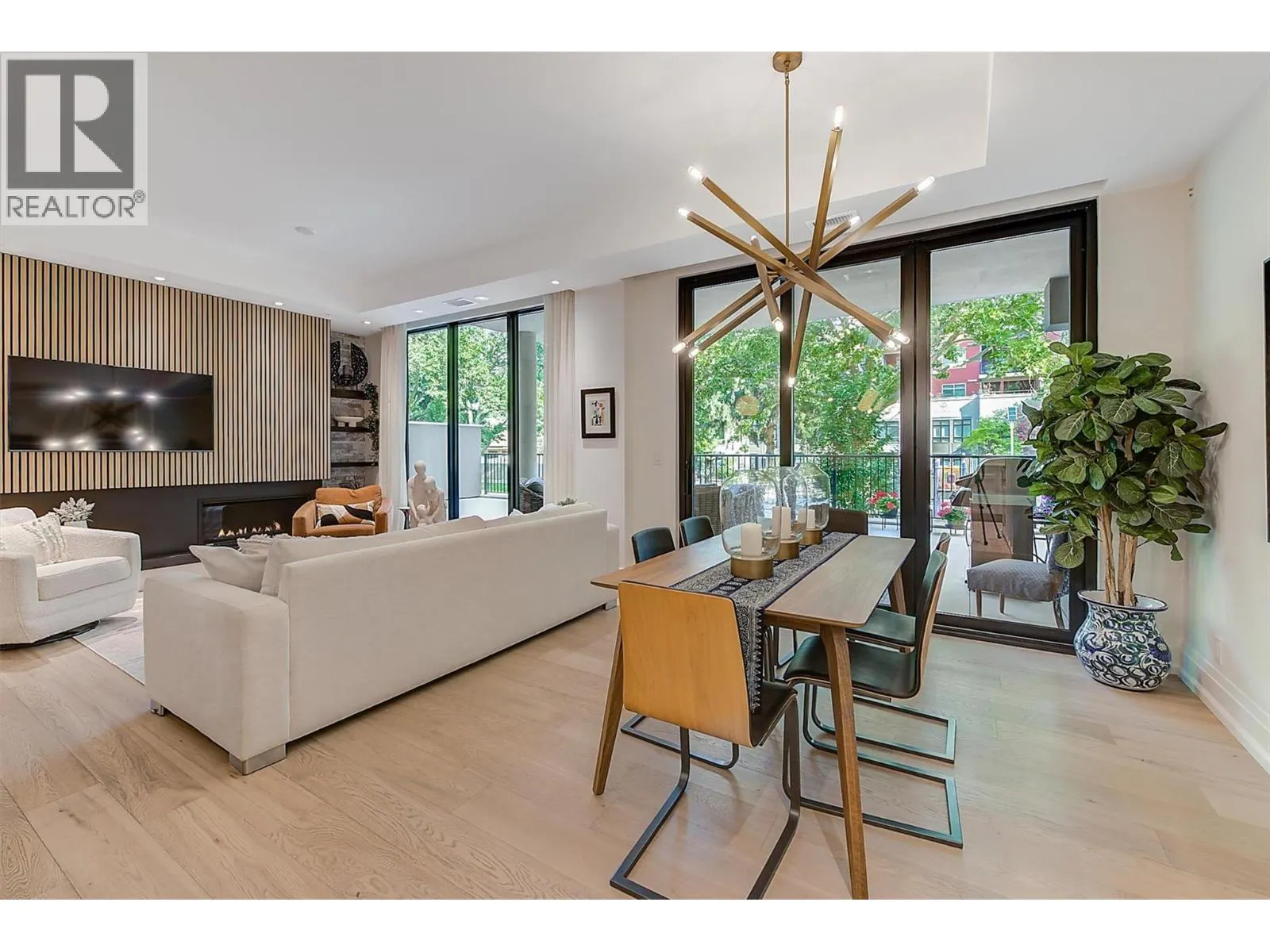 450 Groves Avenue Unit# 102