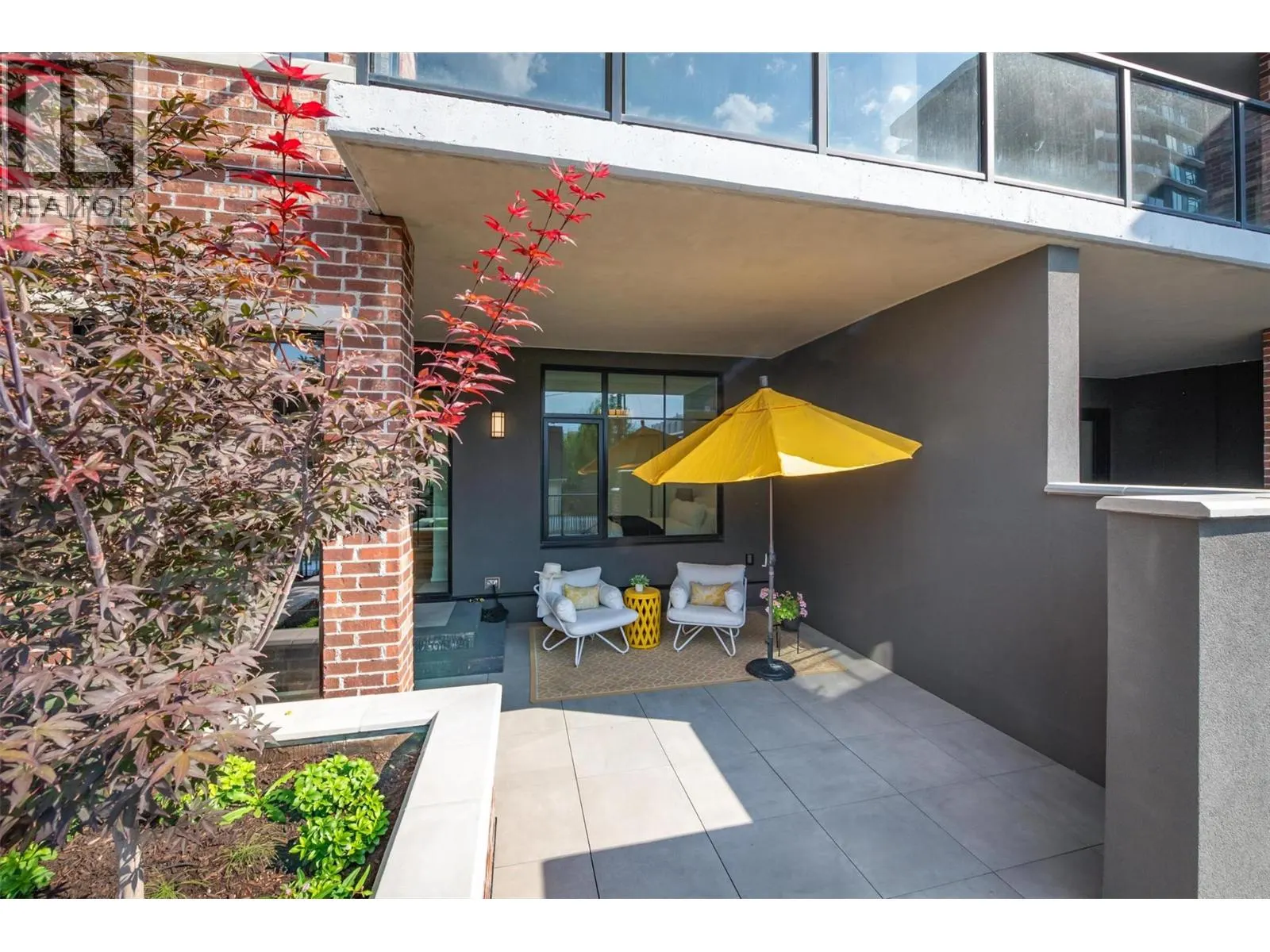 450 Groves Avenue Unit# 102