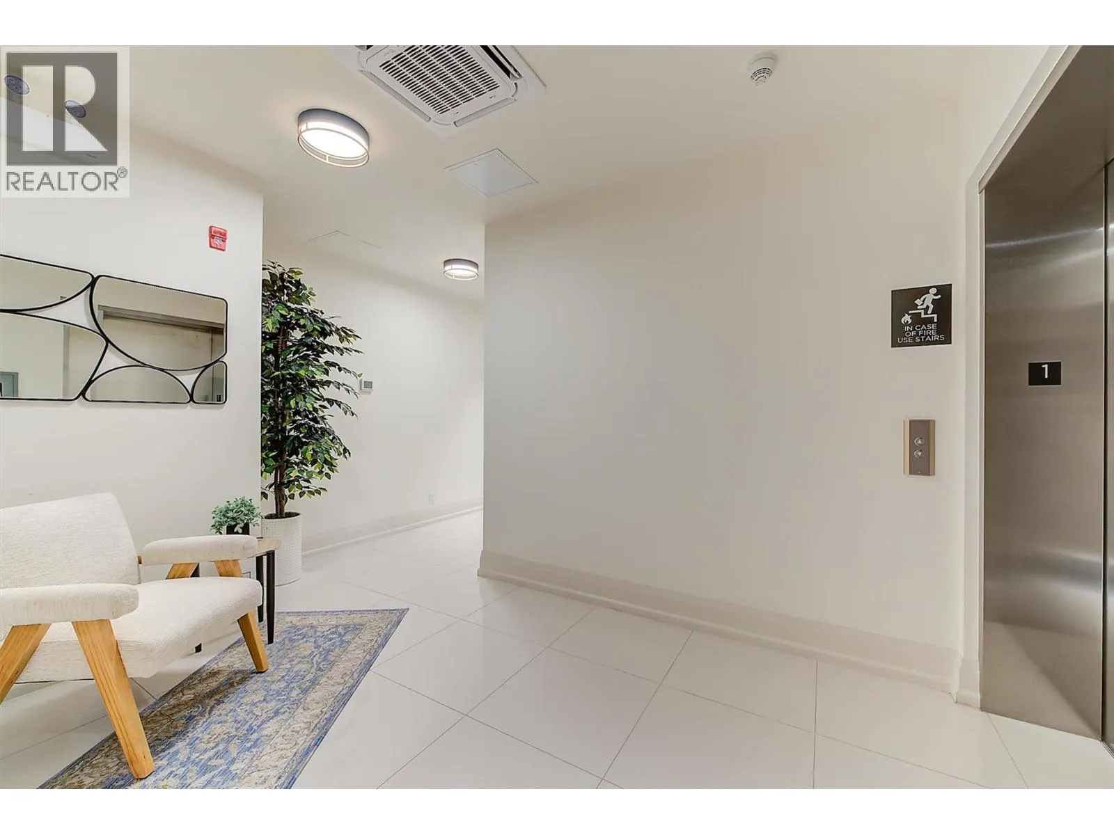 450 Groves Avenue Unit# 102