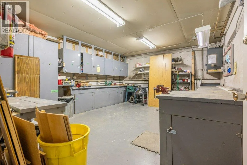 3608 27 Avenue Unit# 201 Lot# 21