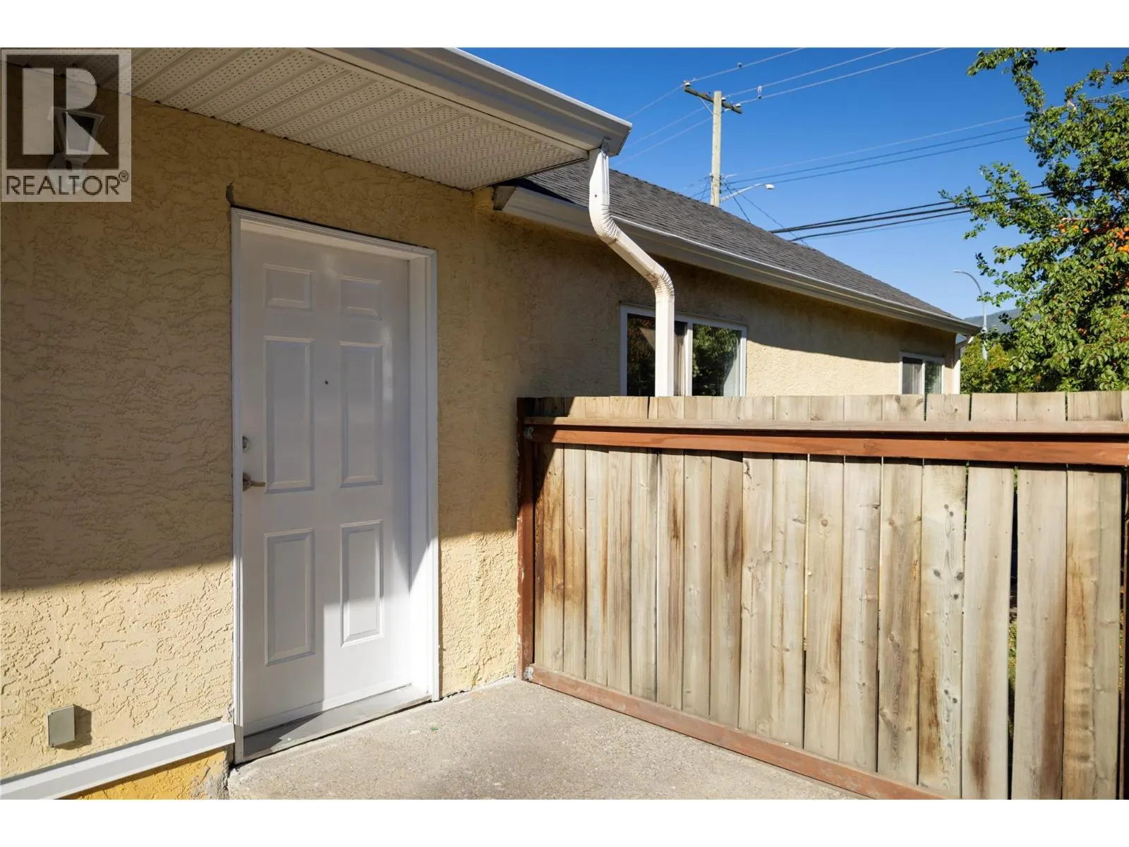 3900 Alexis Park Drive