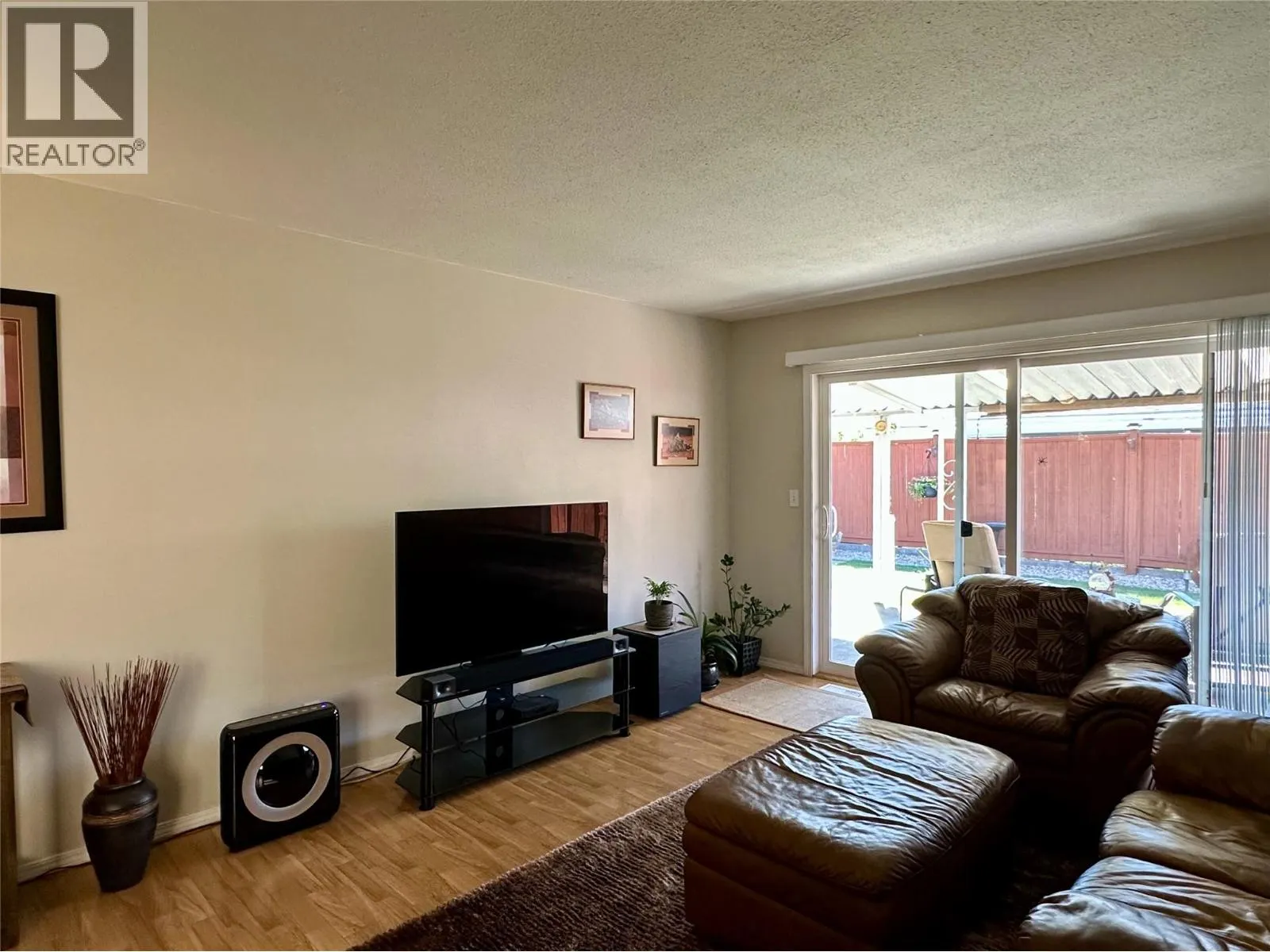 3806 27 Avenue Unit# 3