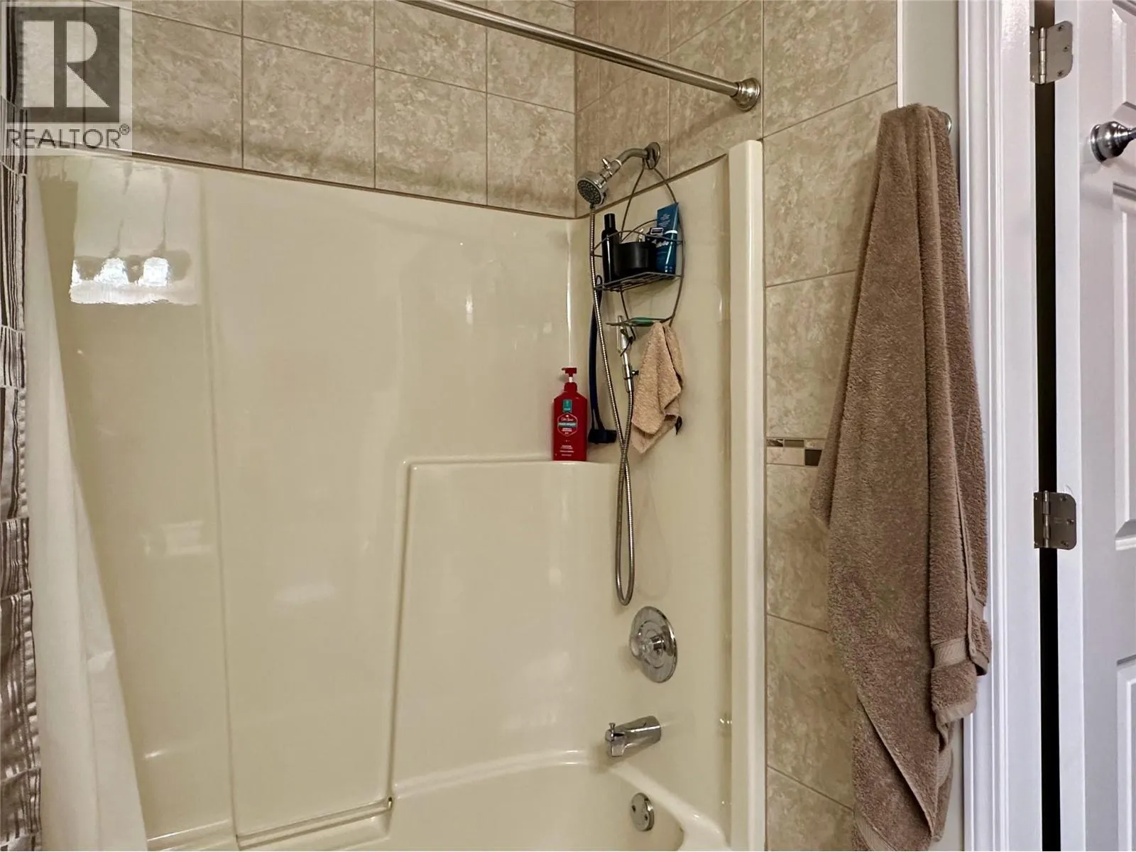 3806 27 Avenue Unit# 3
