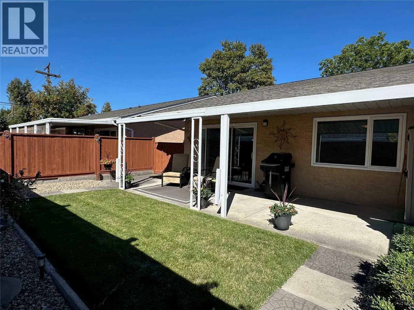 3806 27 Avenue Unit# 3