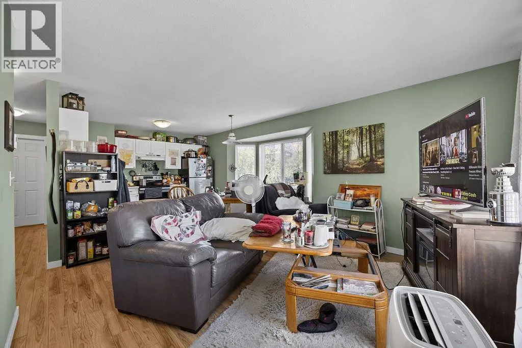 2306 39 Street Unit# 4