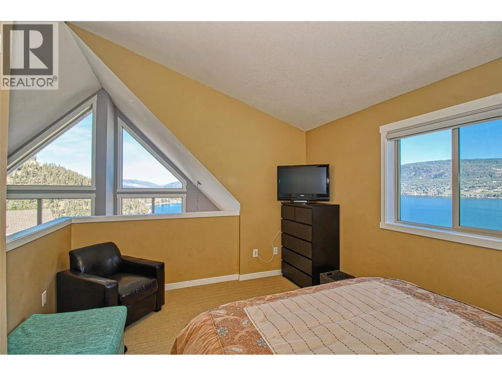6804 Santiago Loop Unit# 157