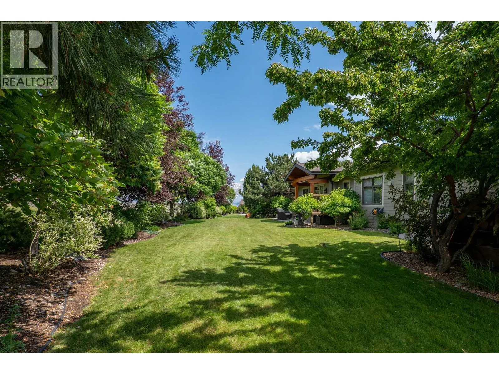 1590 Golf Ridge Drive
