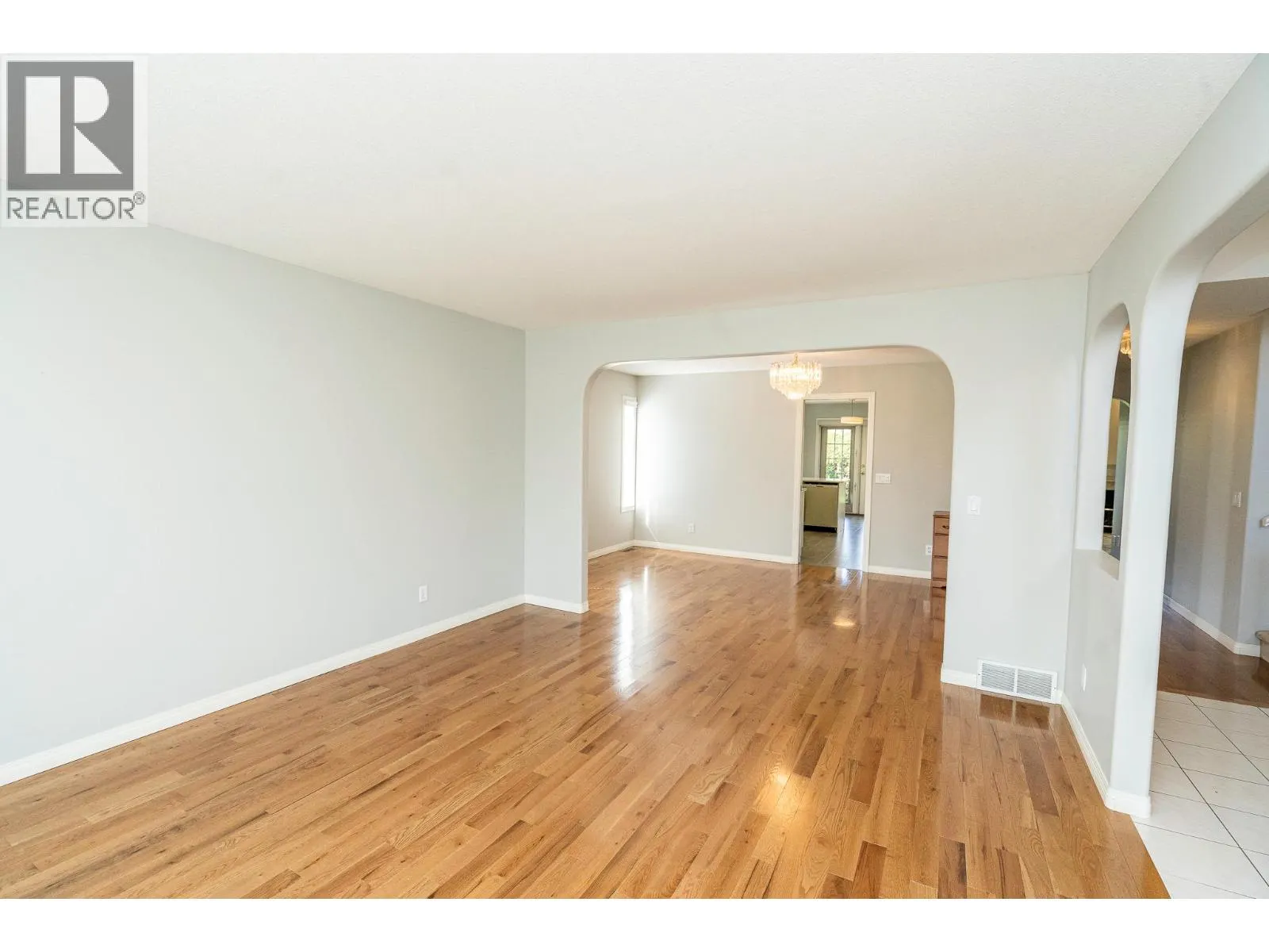 650 Lexington Drive Unit# 201