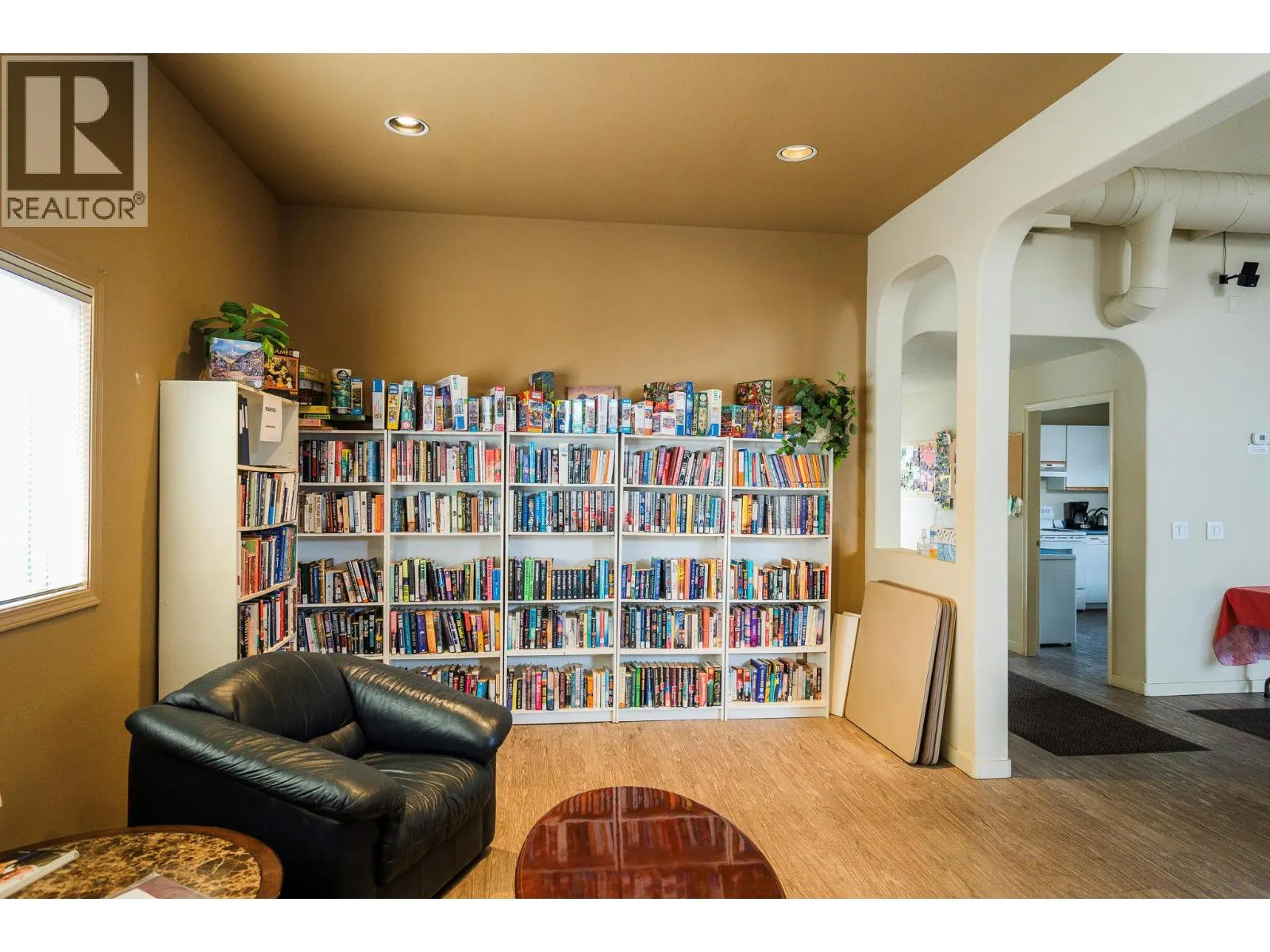 650 Lexington Drive Unit# 201