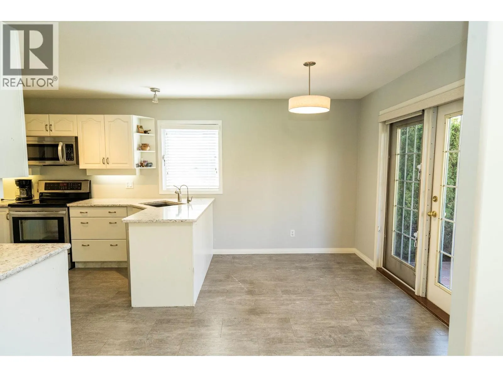650 Lexington Drive Unit# 201