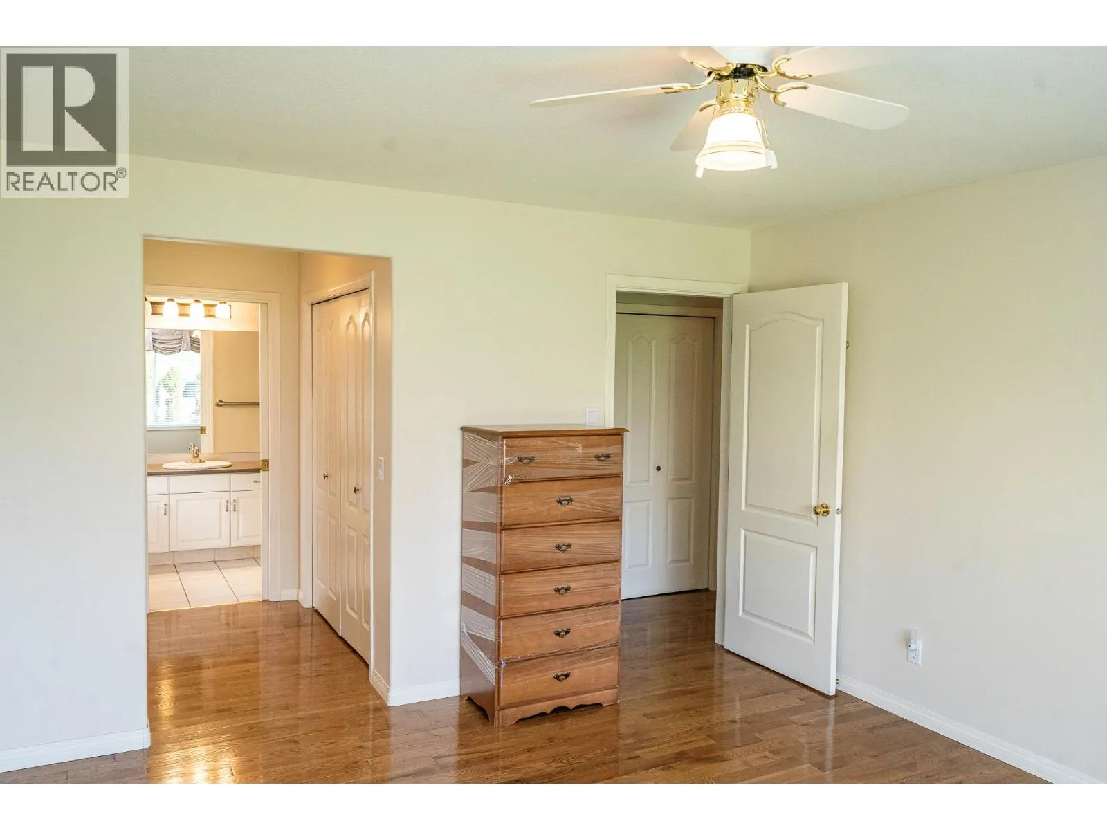650 Lexington Drive Unit# 201