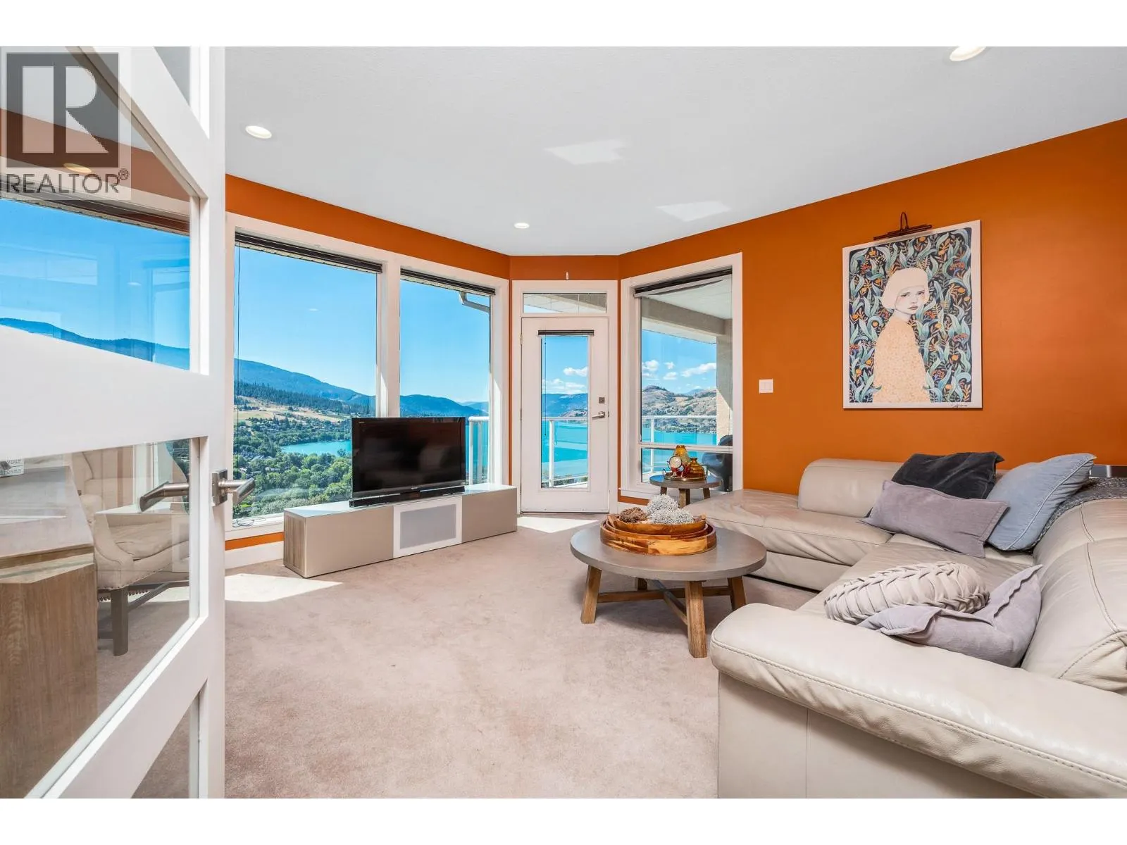 11 Bayview Heights