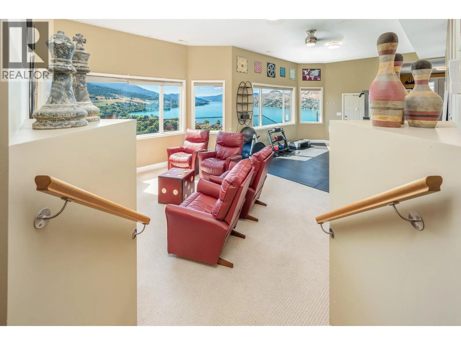 11 Bayview Heights