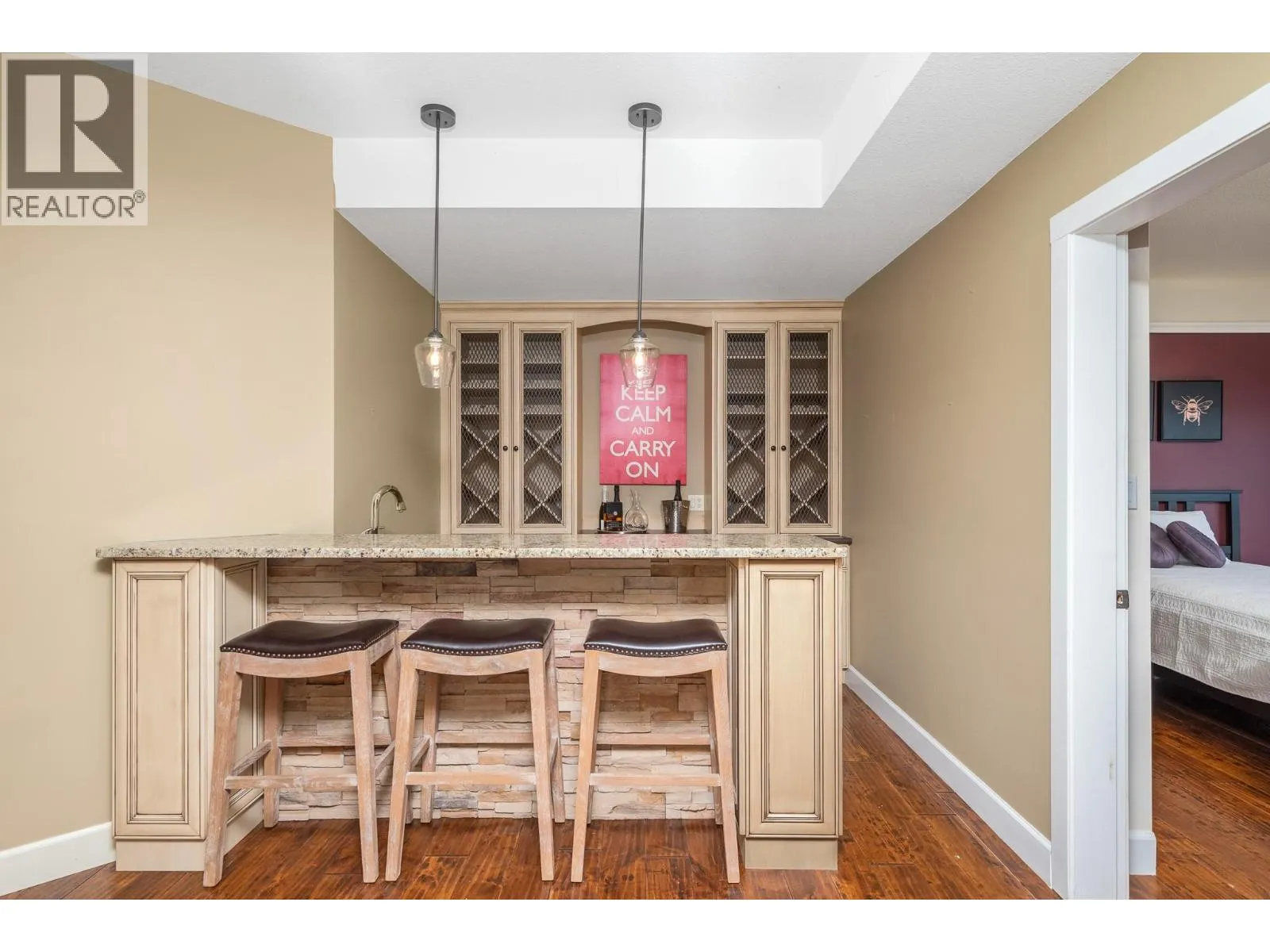 11 Bayview Heights