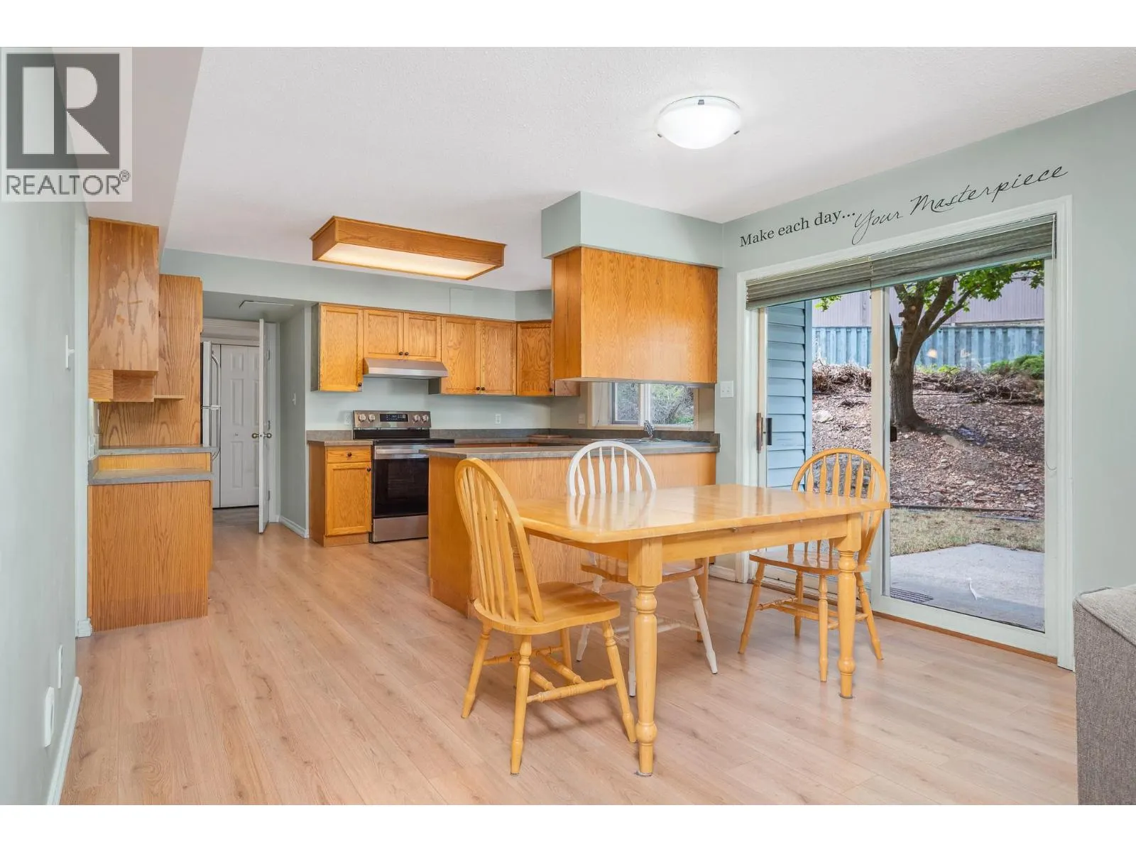 50 Lochhaven Court