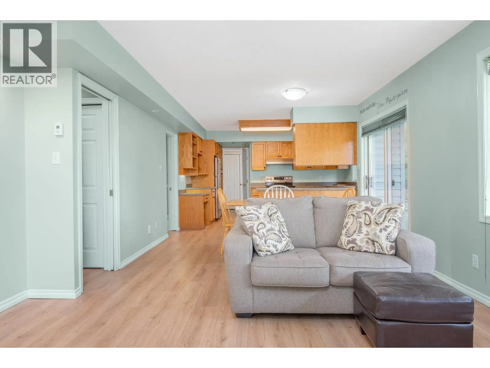50 Lochhaven Court