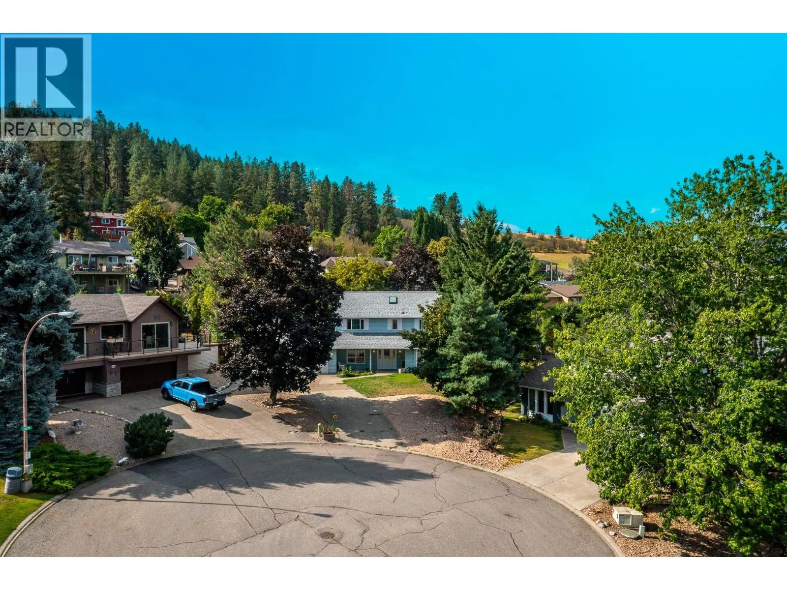 50 Lochhaven Court