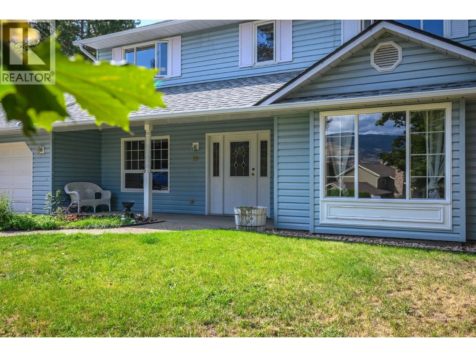 50 Lochhaven Court