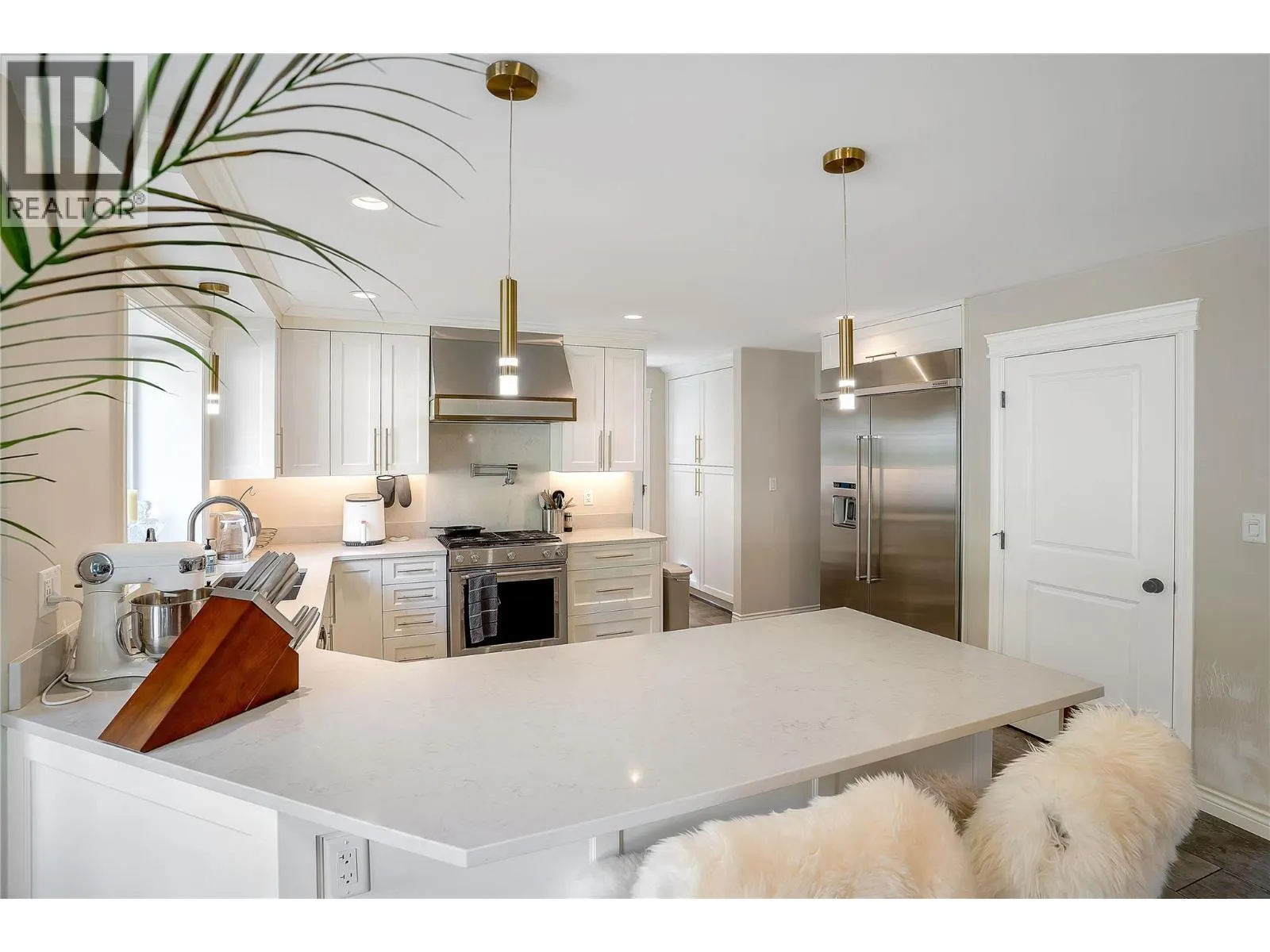 1095 Toovey Road