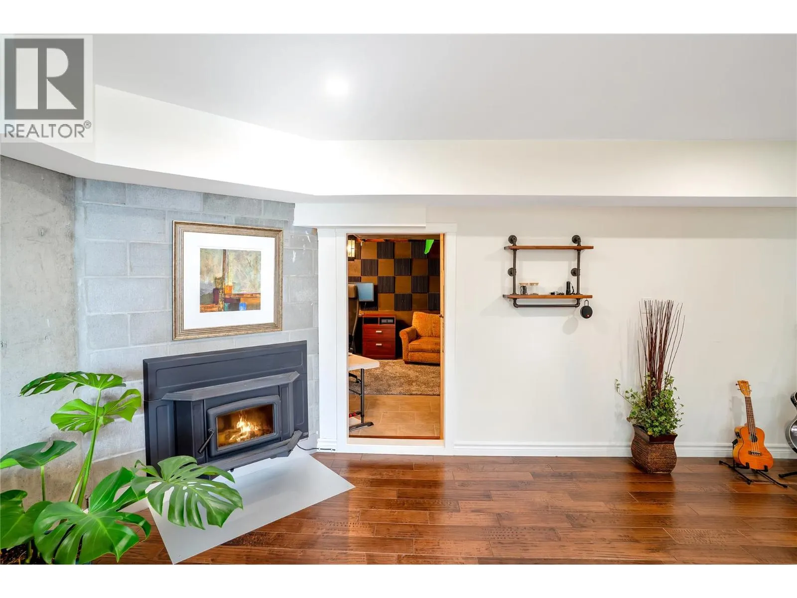 1095 Toovey Road