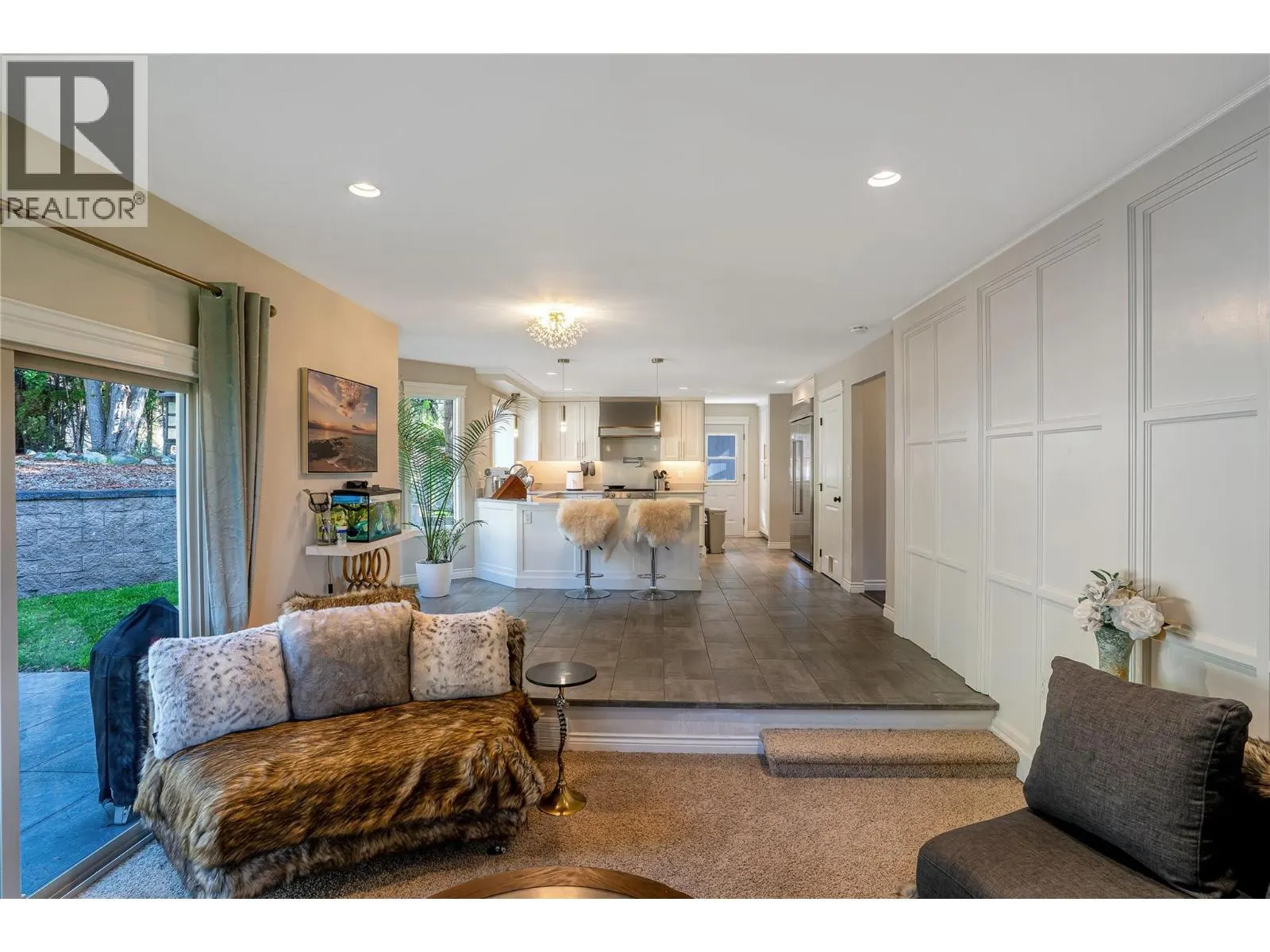 1095 Toovey Road