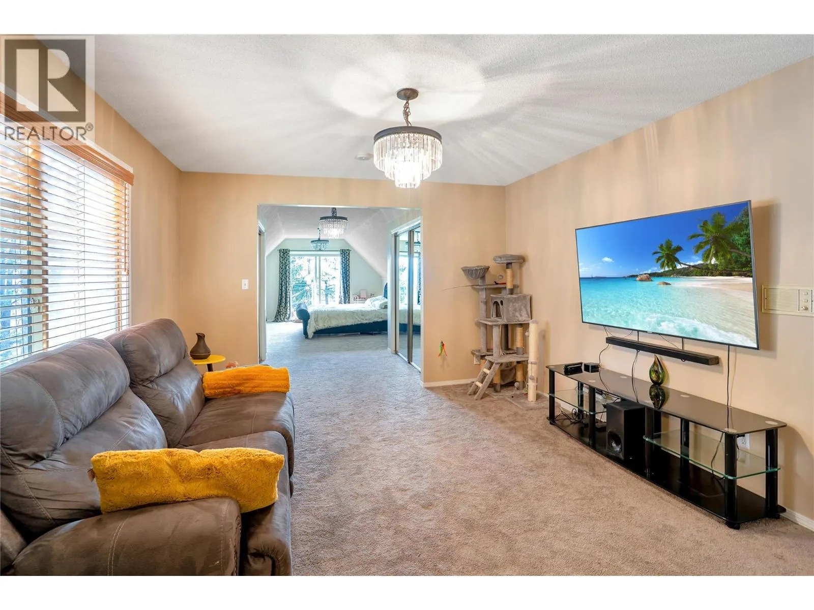 1095 Toovey Road