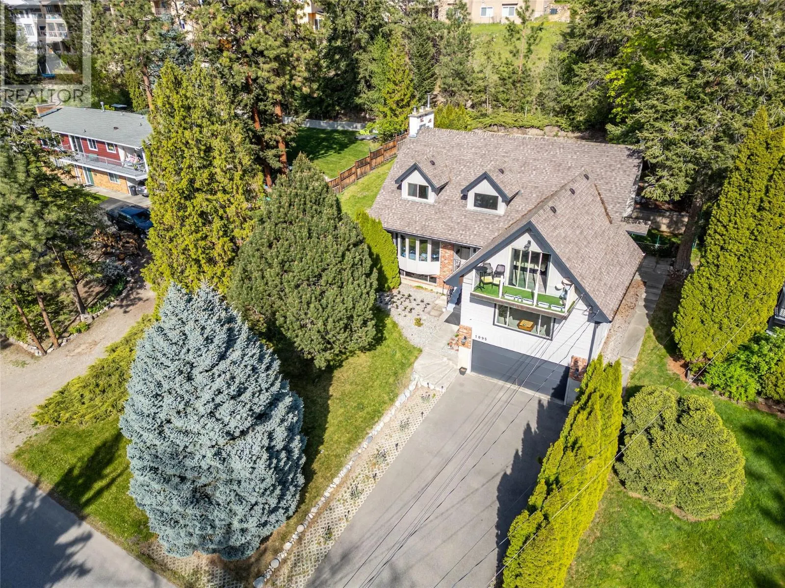 1095 Toovey Road