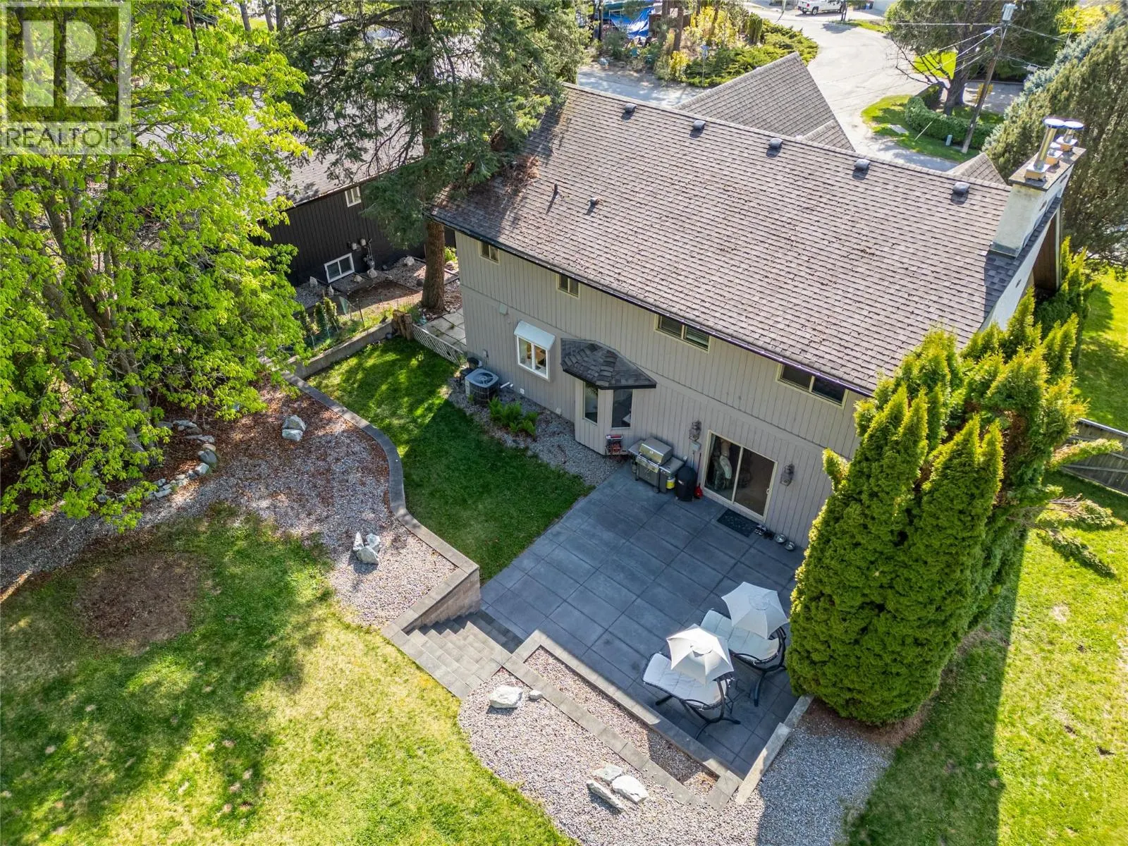 1095 Toovey Road