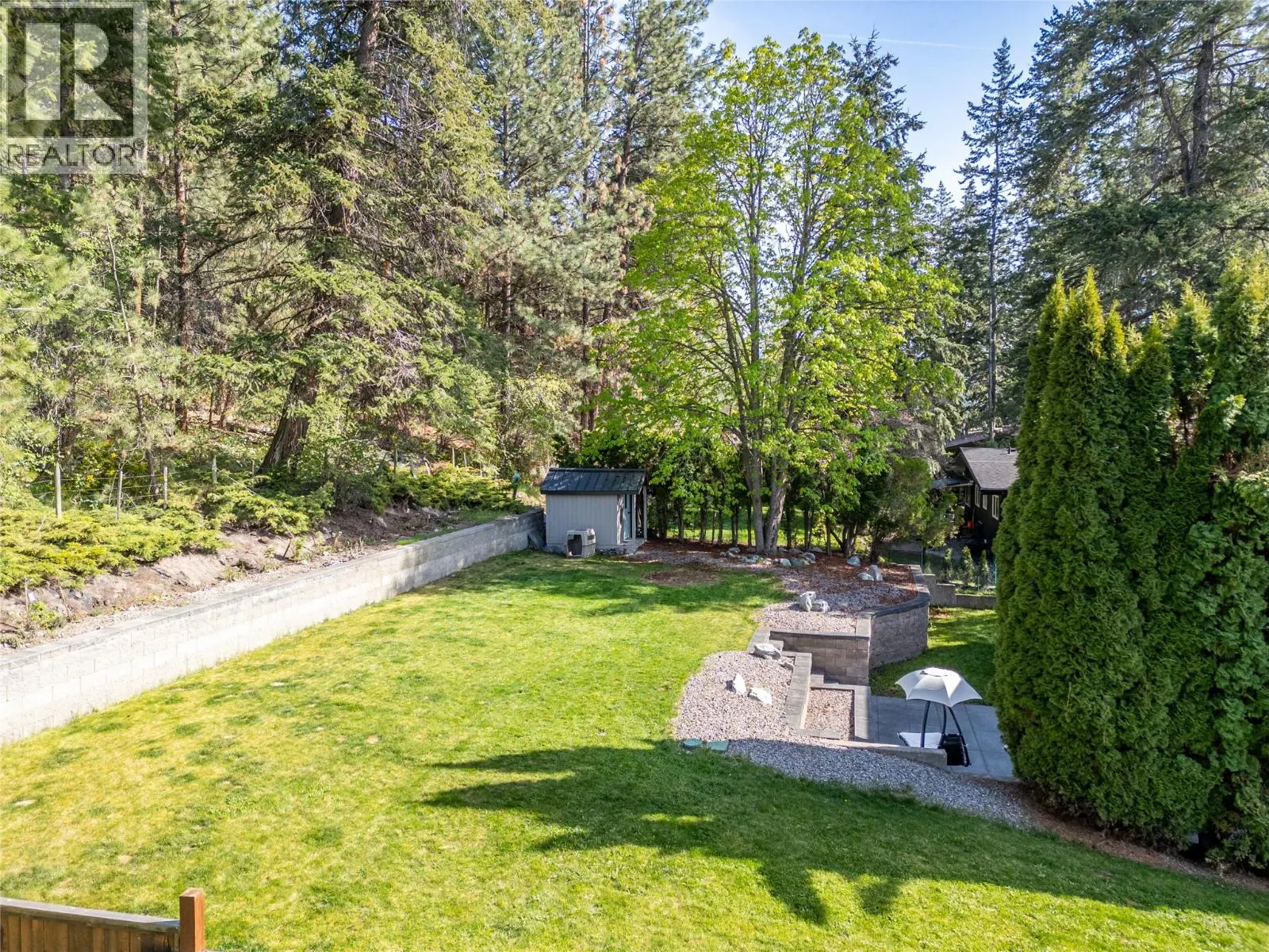 1095 Toovey Road