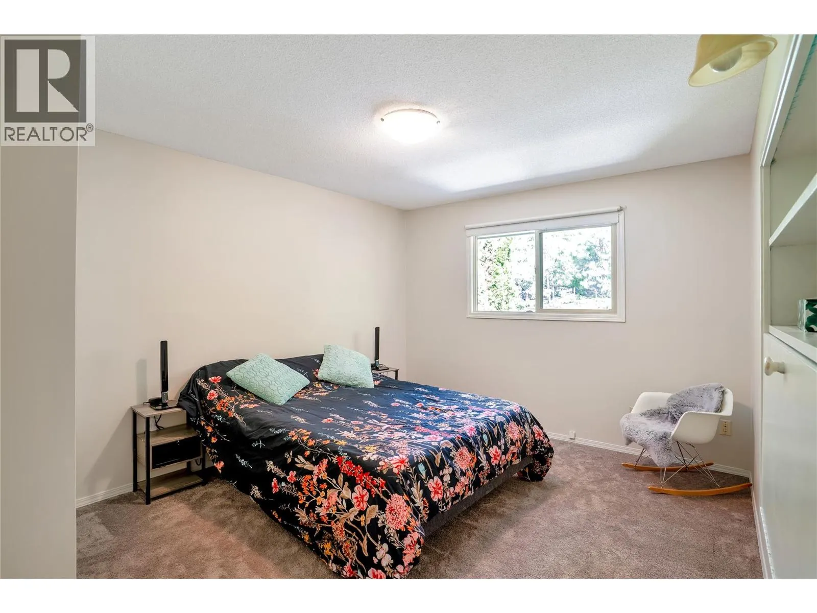 1095 Toovey Road