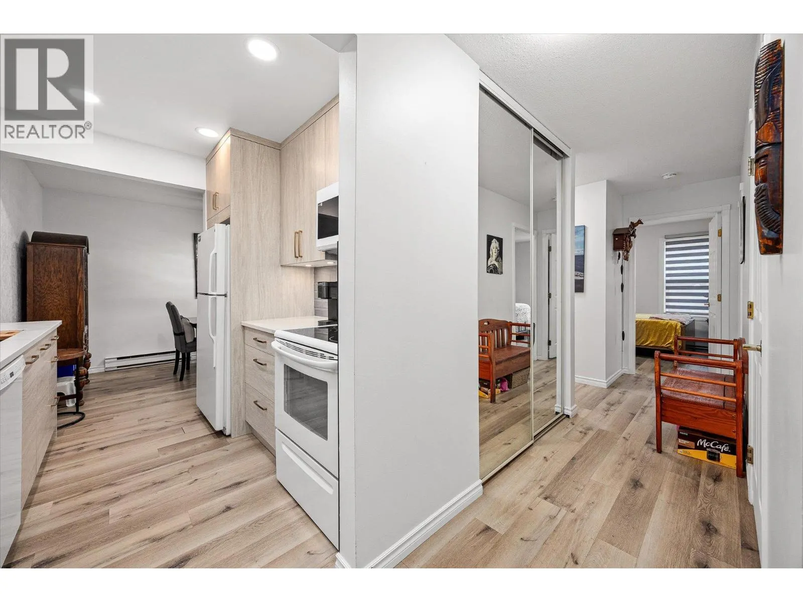 575 Sutherland Avenue Unit# 107