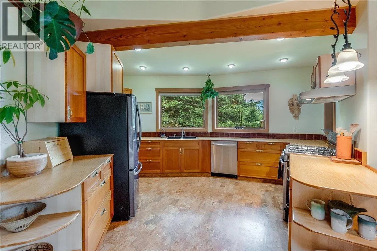 3234 Heddle Road
