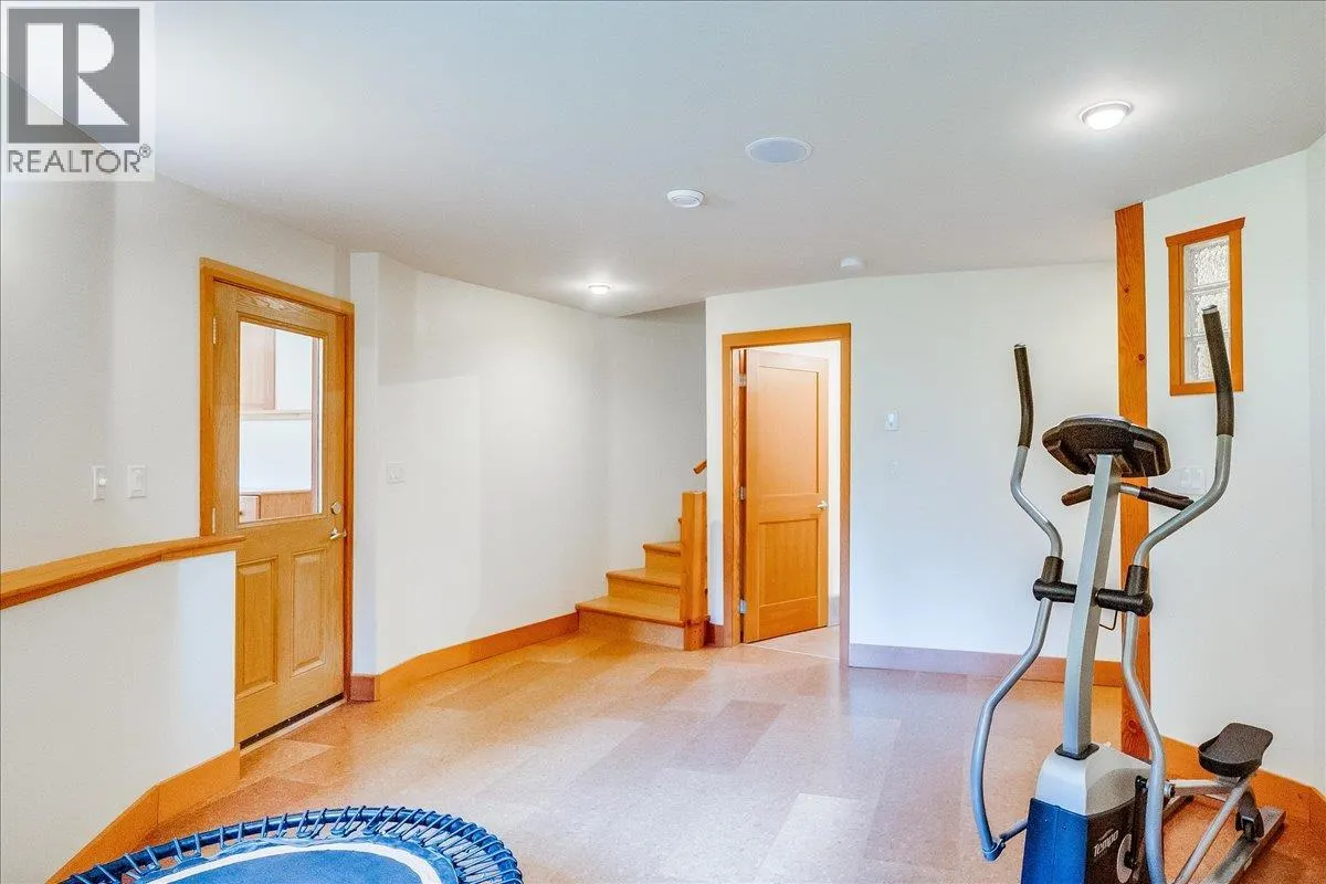 3234 Heddle Road