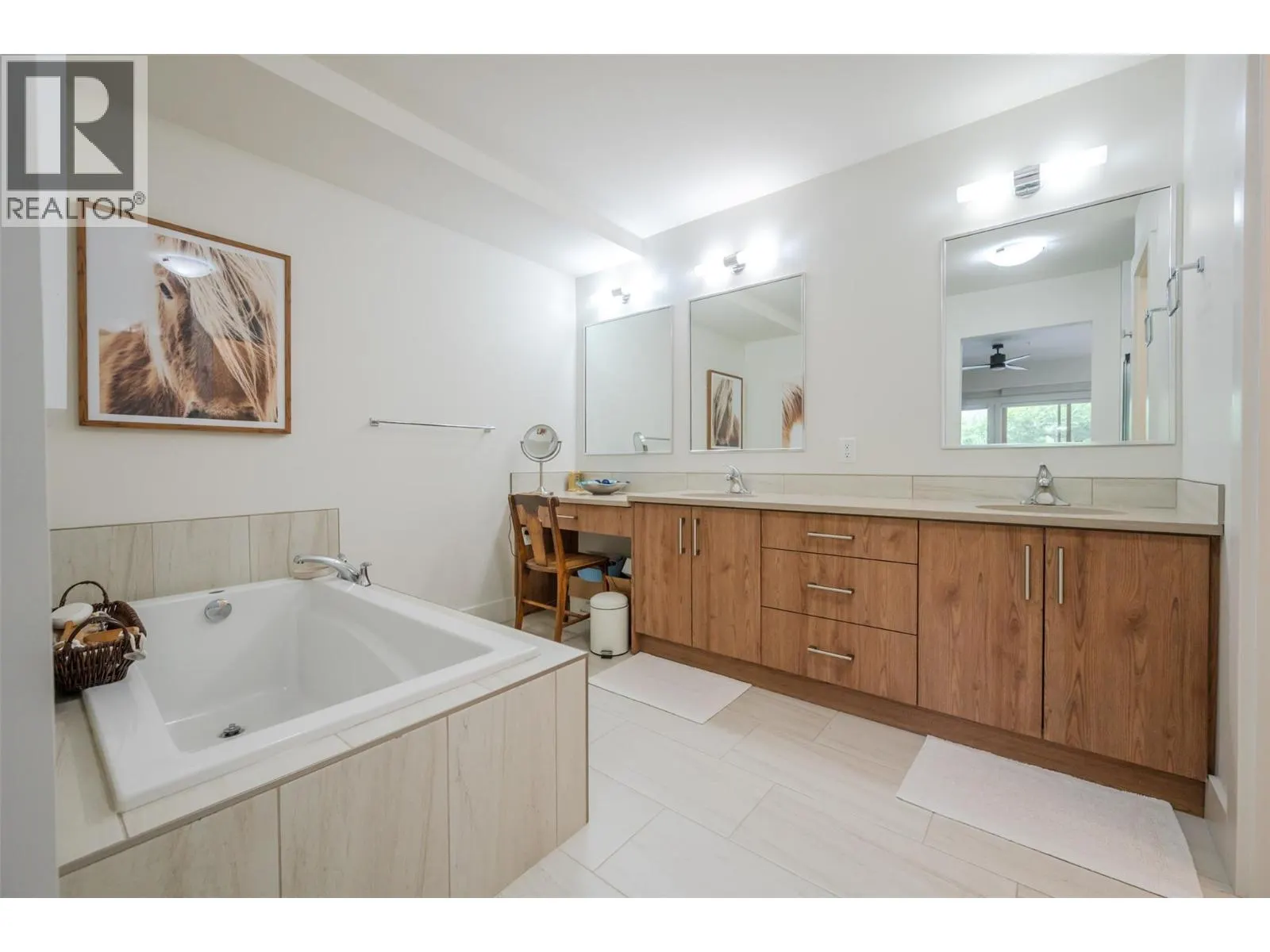 301 MCKINNEY Road Unit# 204
