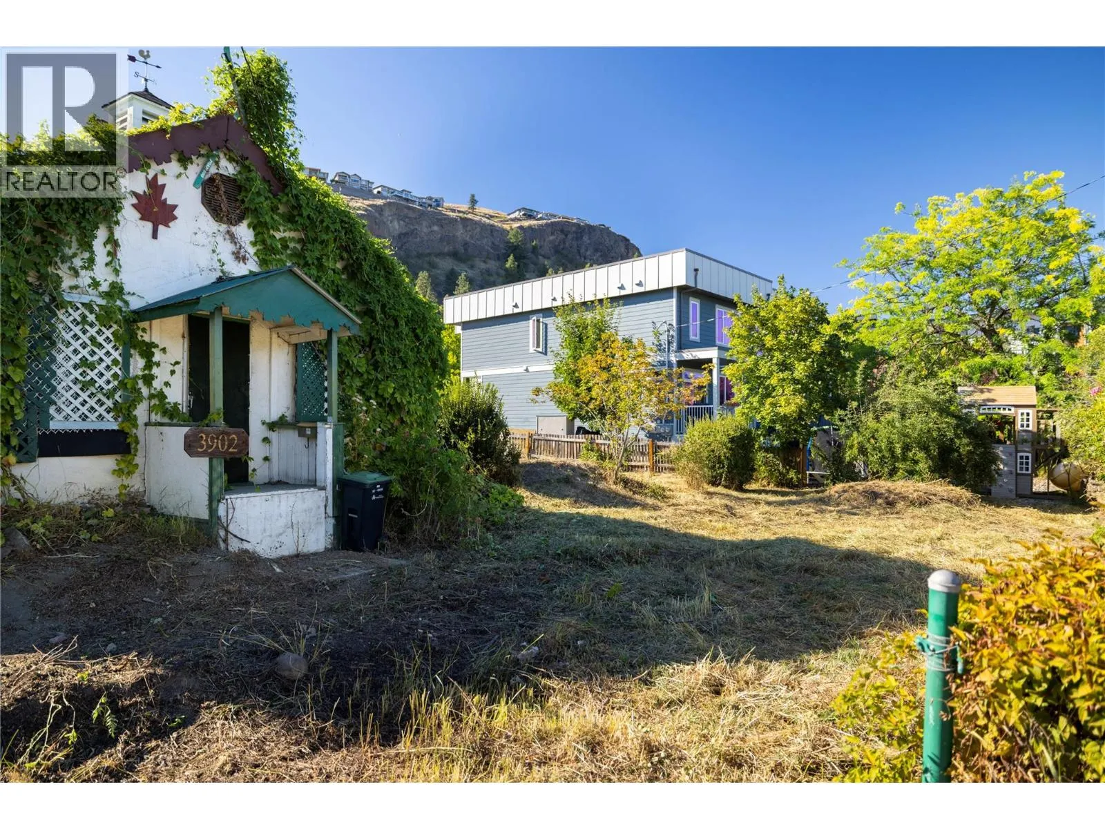 3902 Alexis Park Drive