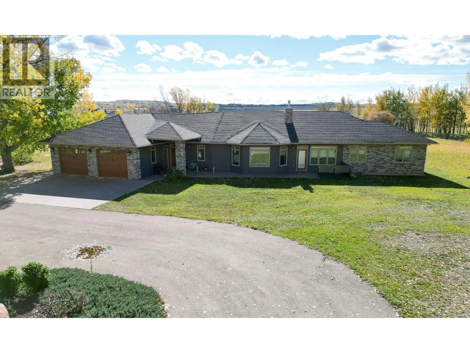 2713 210 Road