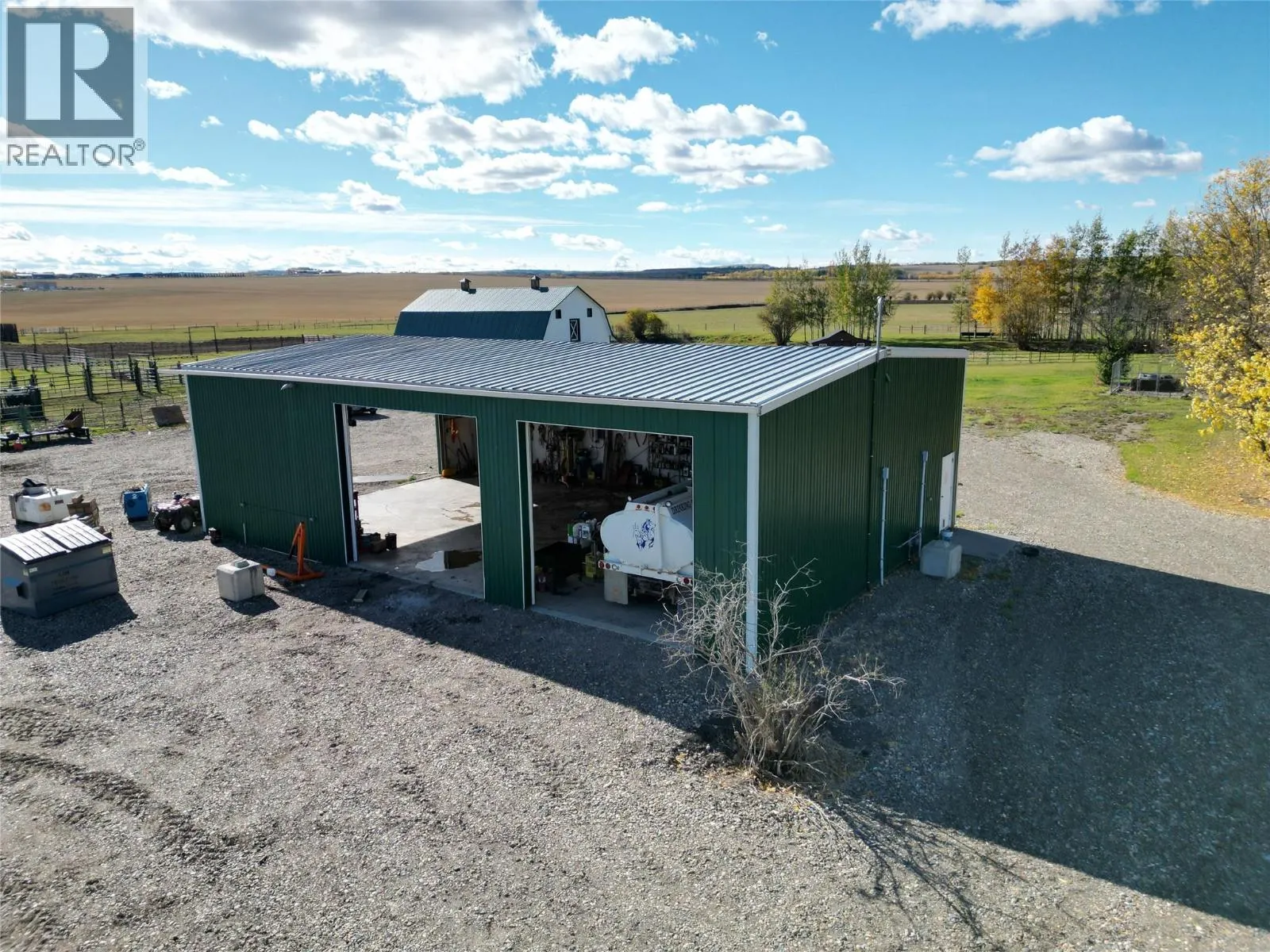 2713 210 Road