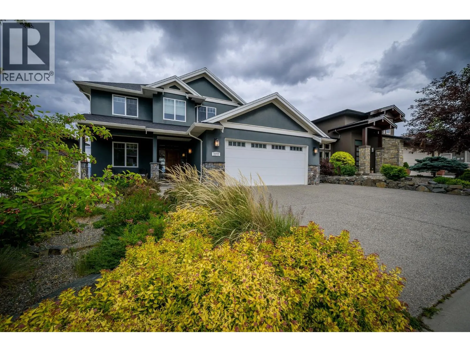2272 LINFIELD Drive