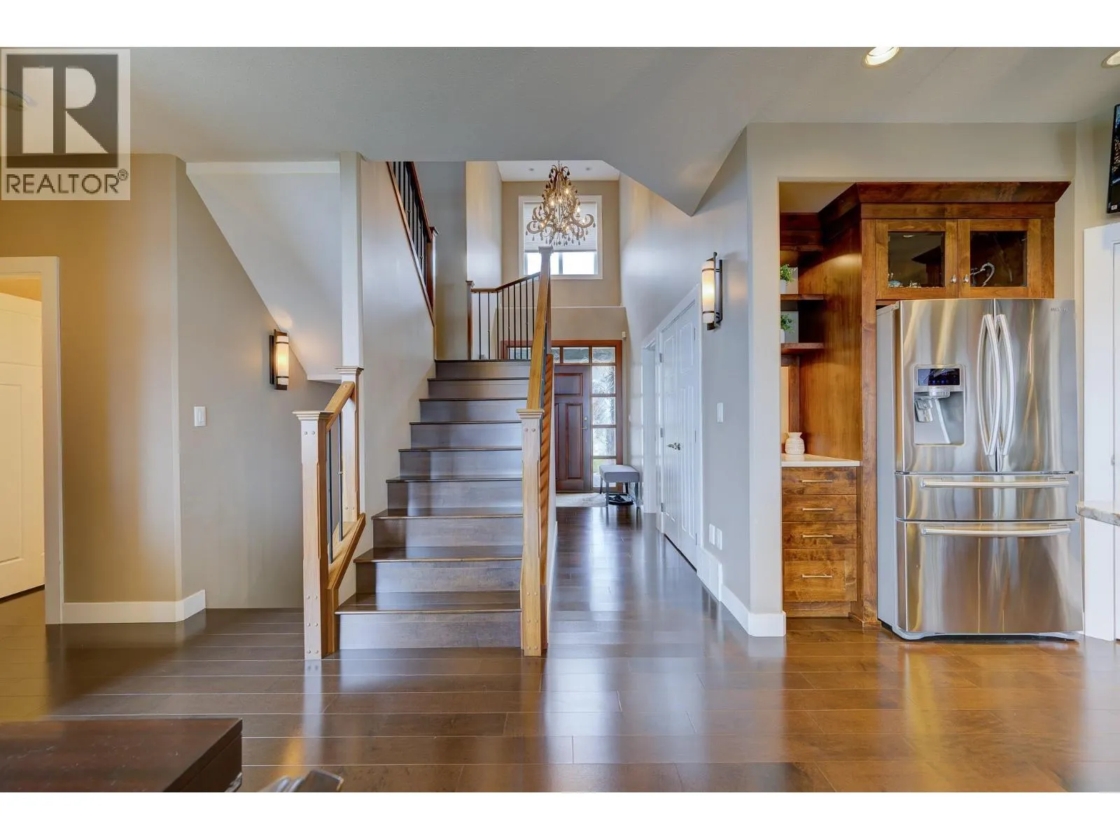 2272 LINFIELD Drive