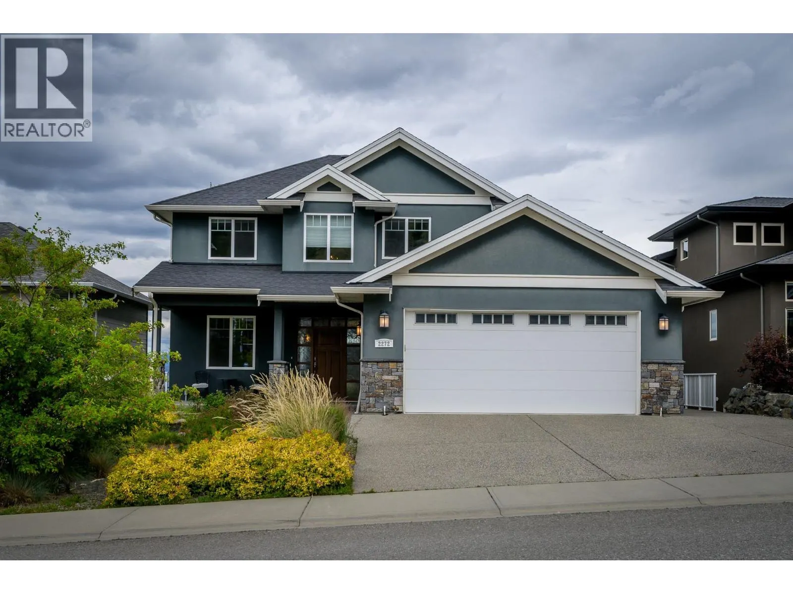 2272 LINFIELD Drive