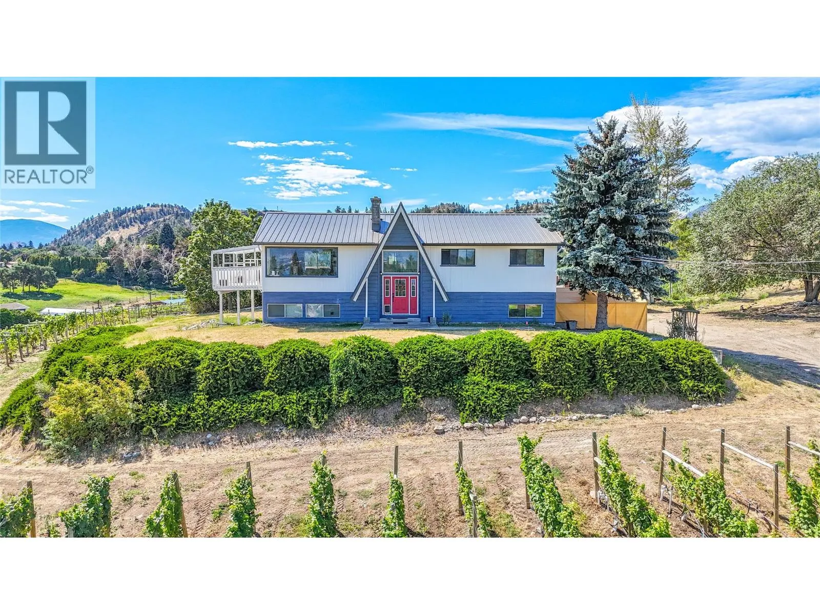 140 LARCH Avenue