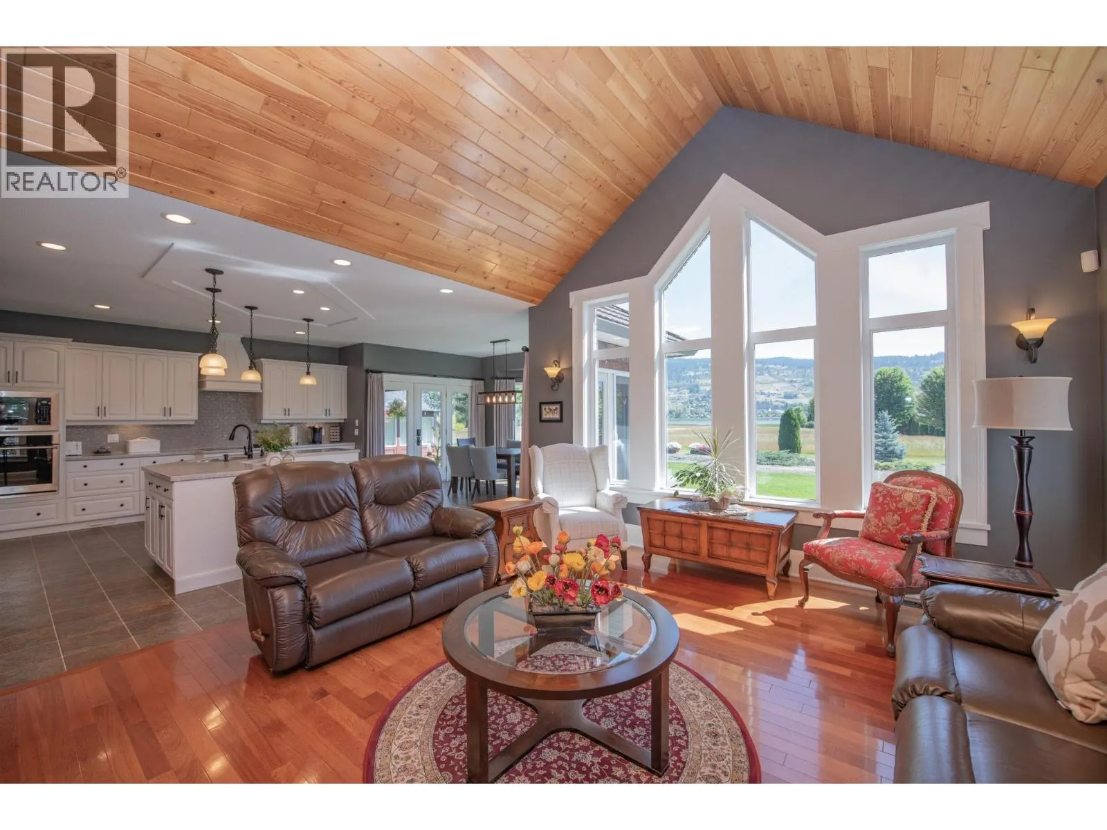 8163 Old Kamloops Road