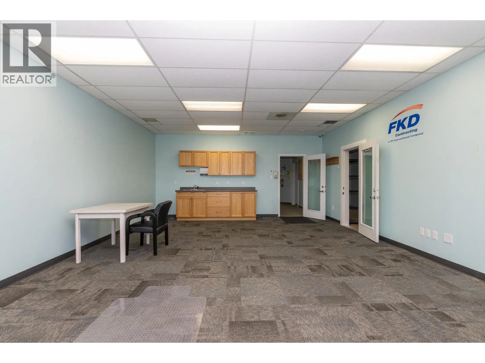 40 Lakeshore Drive NE Unit# 202 208