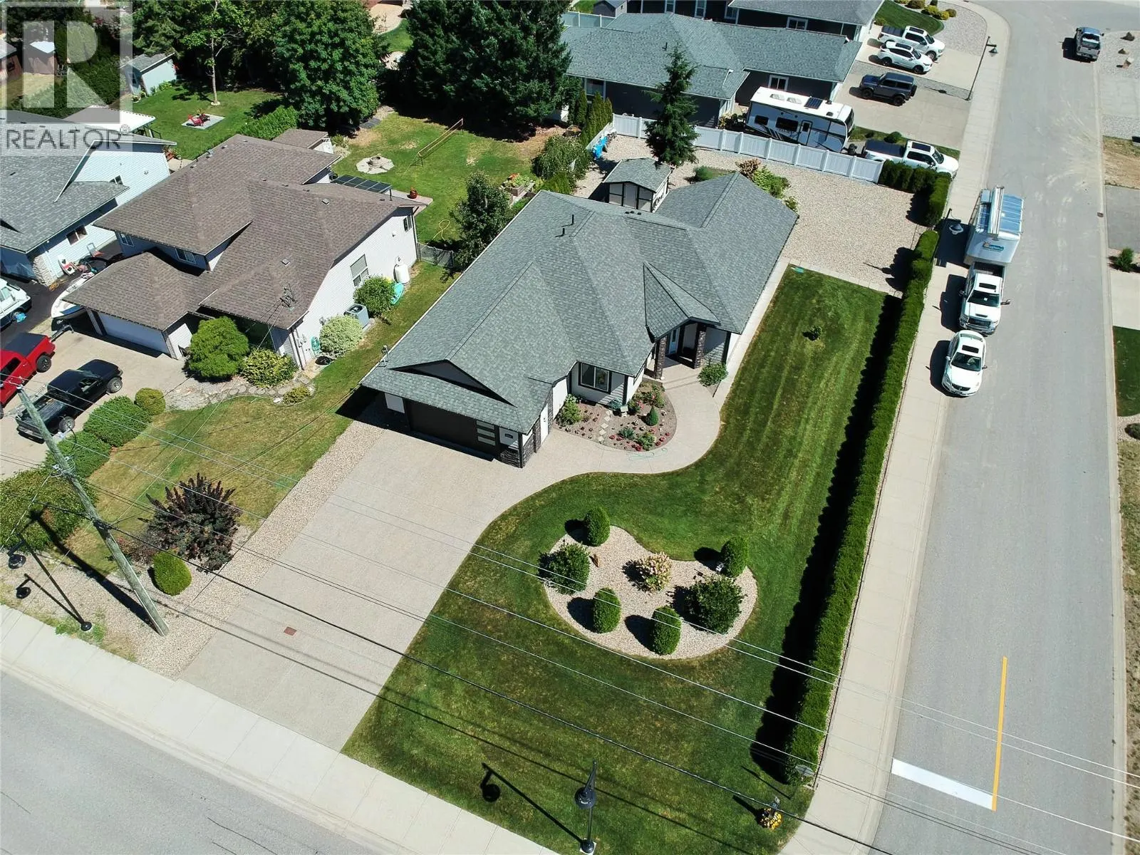 1001 Shuswap Avenue