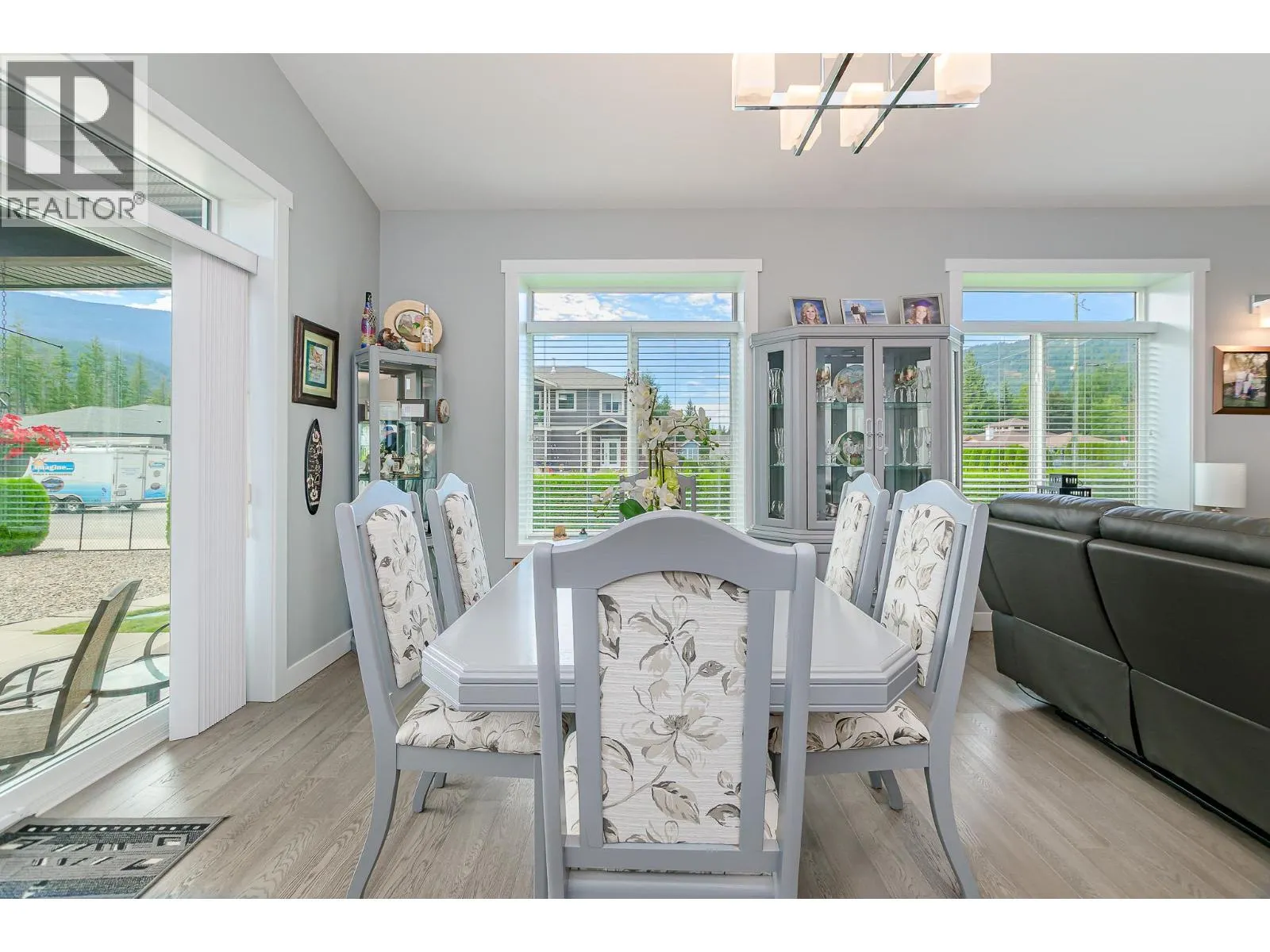 1001 Shuswap Avenue