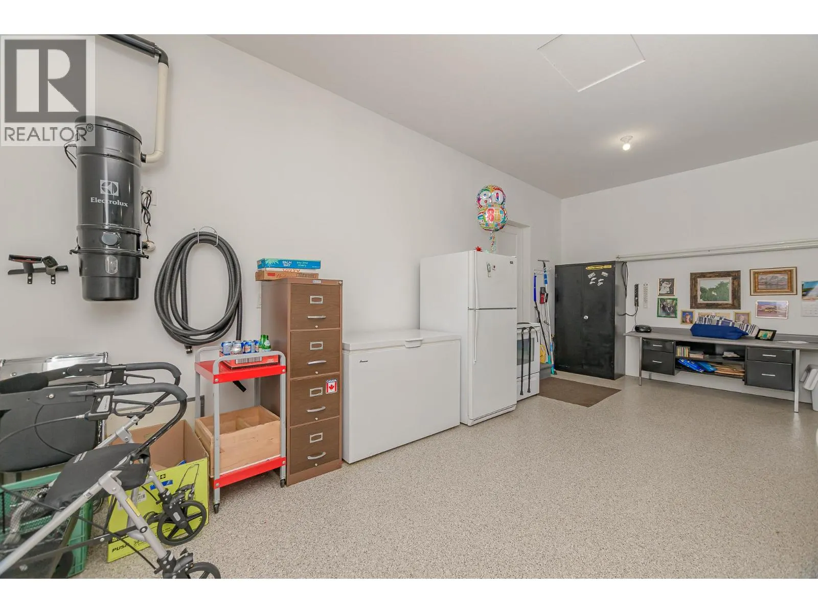 1001 Shuswap Avenue